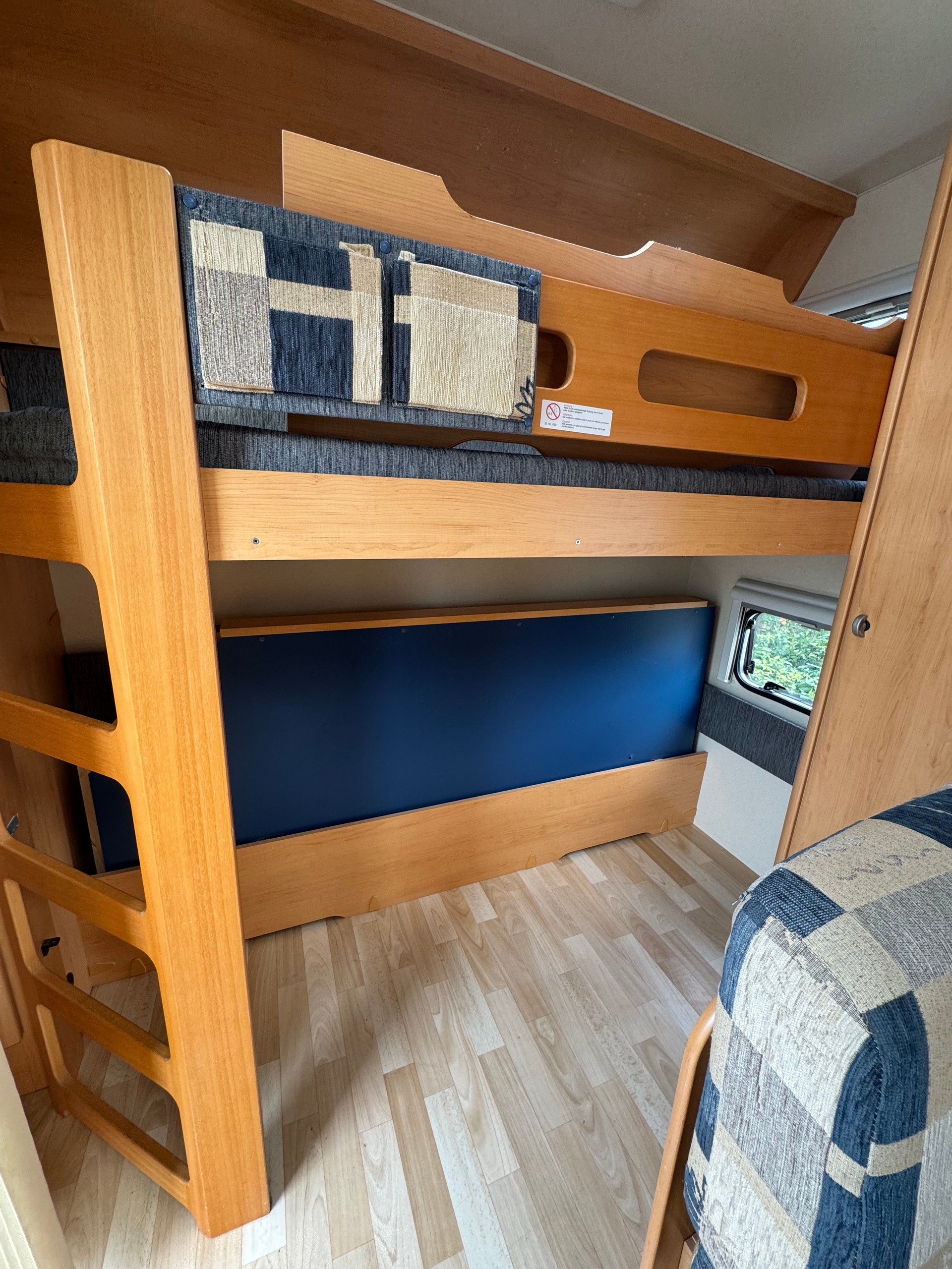 HOBBY 500 Kajüte Stockbett-image-7