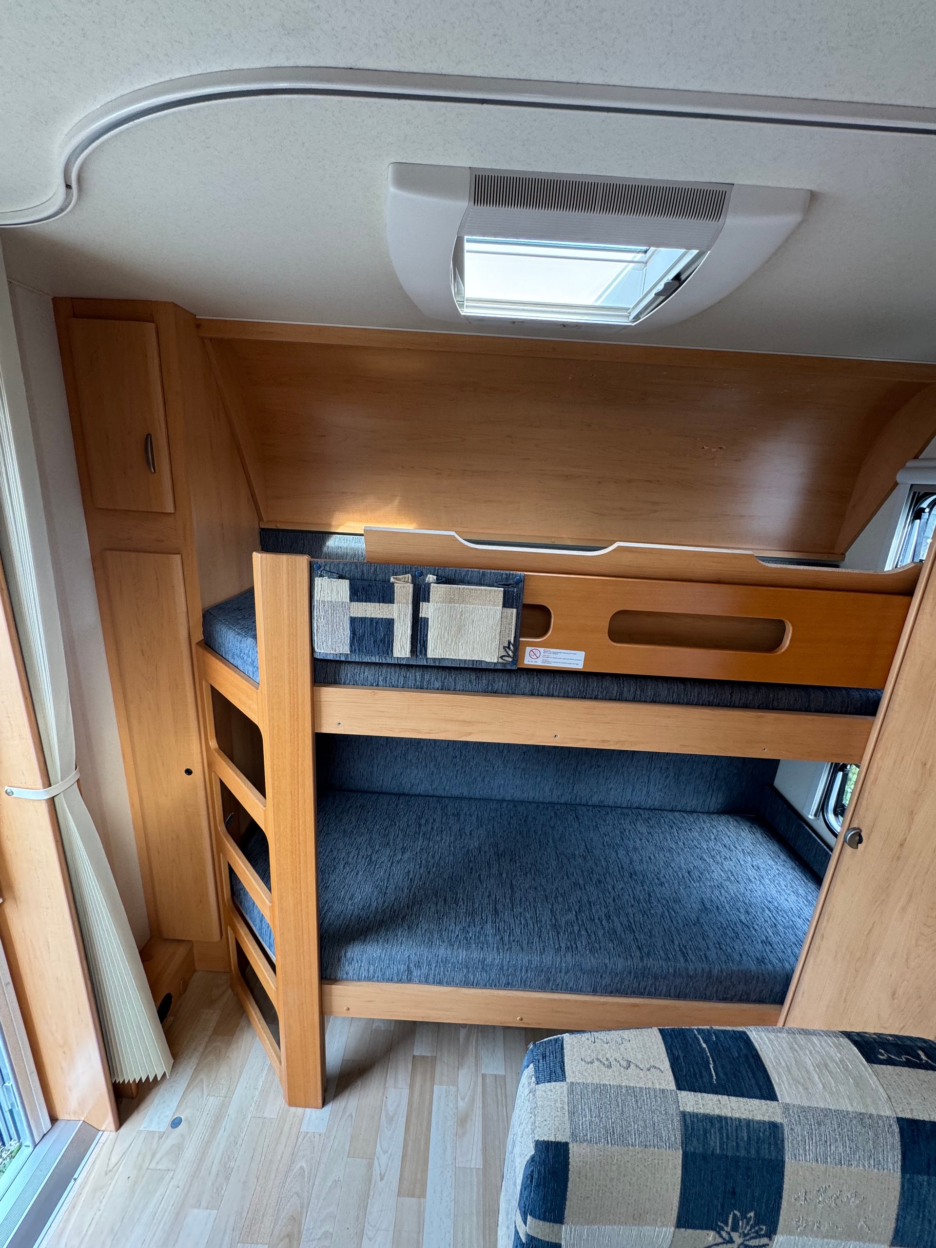 HOBBY 500 Kajüte Stockbett-image-8