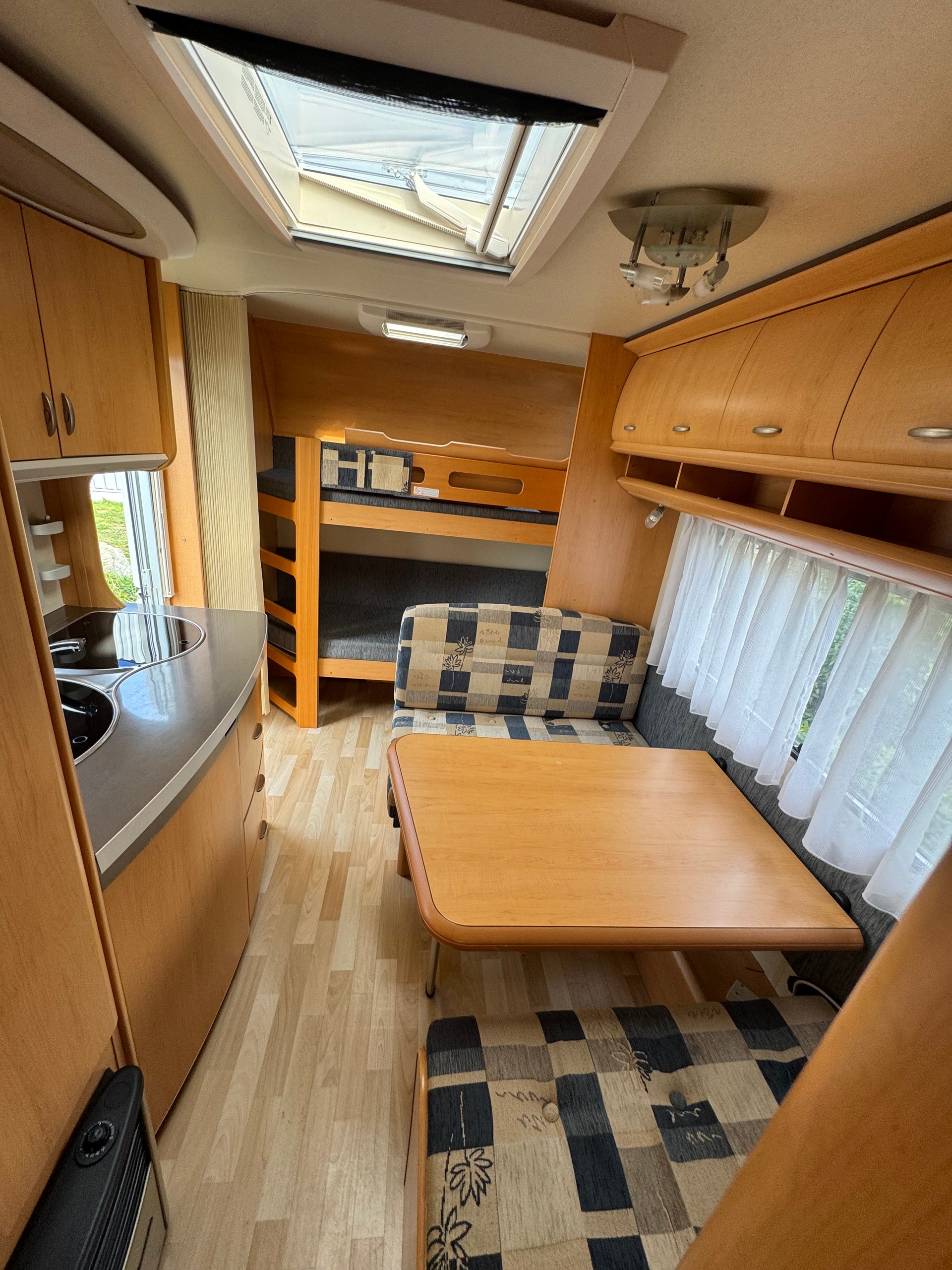 HOBBY 500 Kajüte Stockbett-image-9