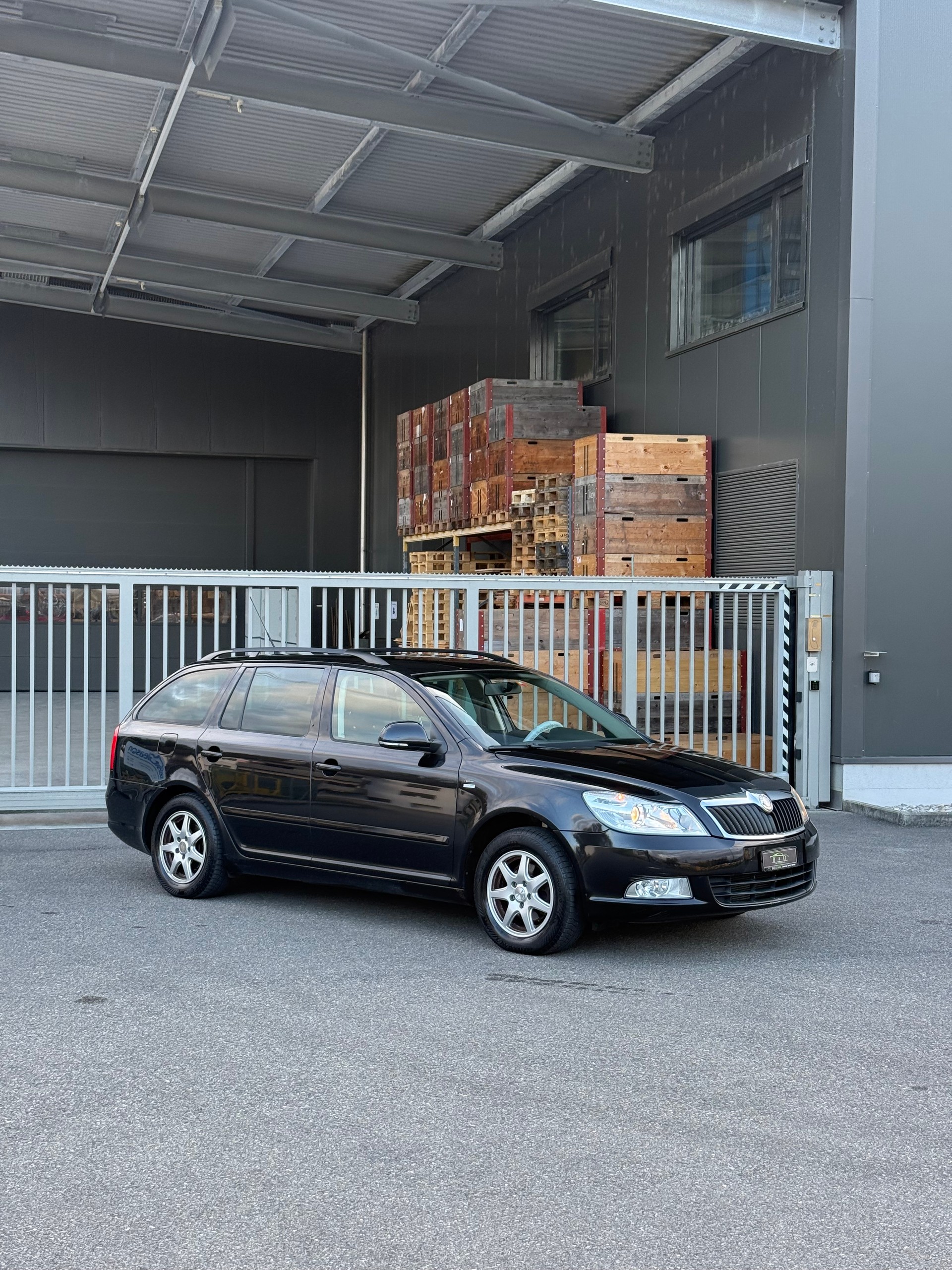 SKODA Octavia Combi 1.8 TSI 50Years 4x4-image-0