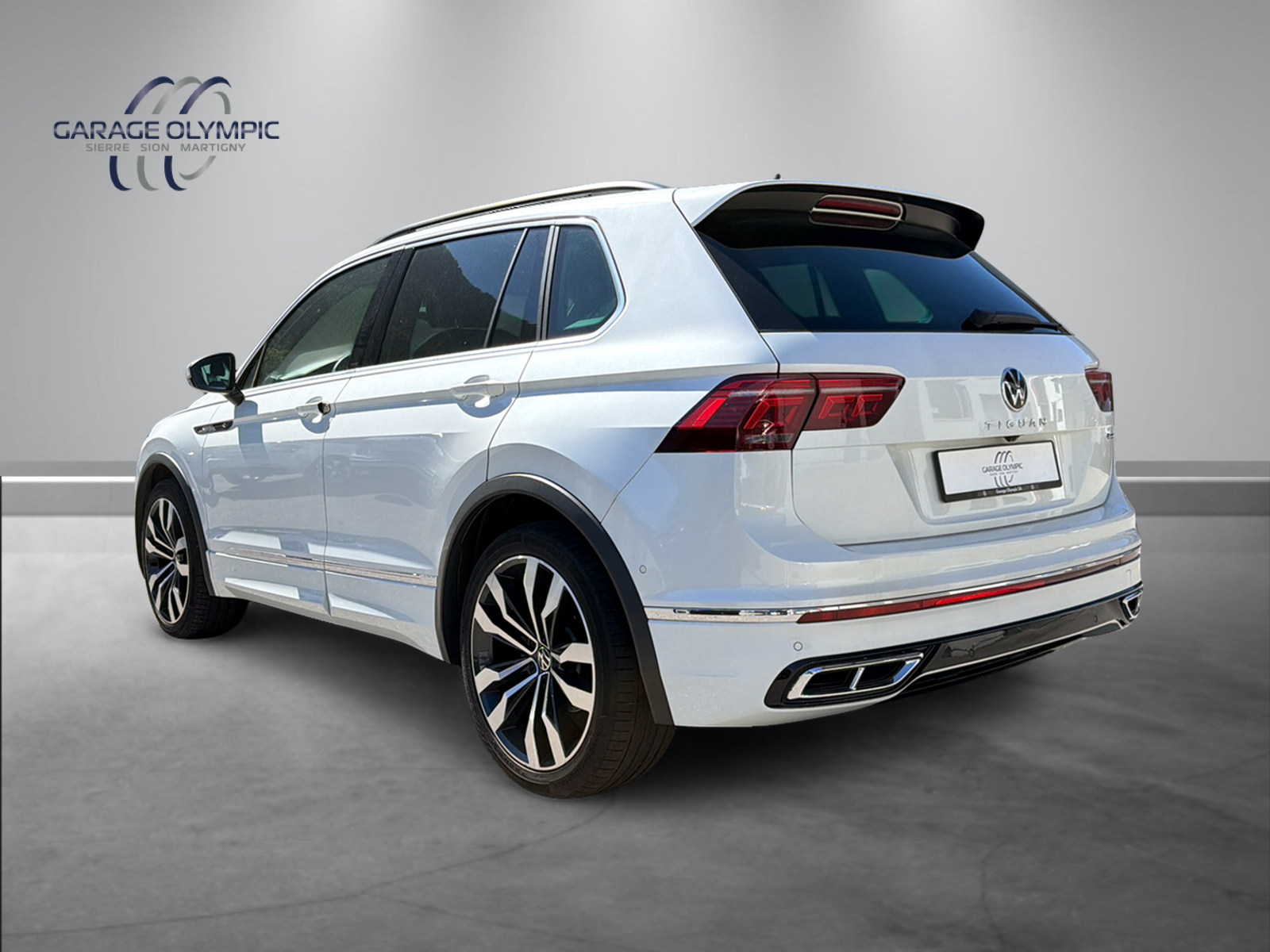 VW Tiguan 2.0 TDI SCR R-Line 4Motion DSG-image-3
