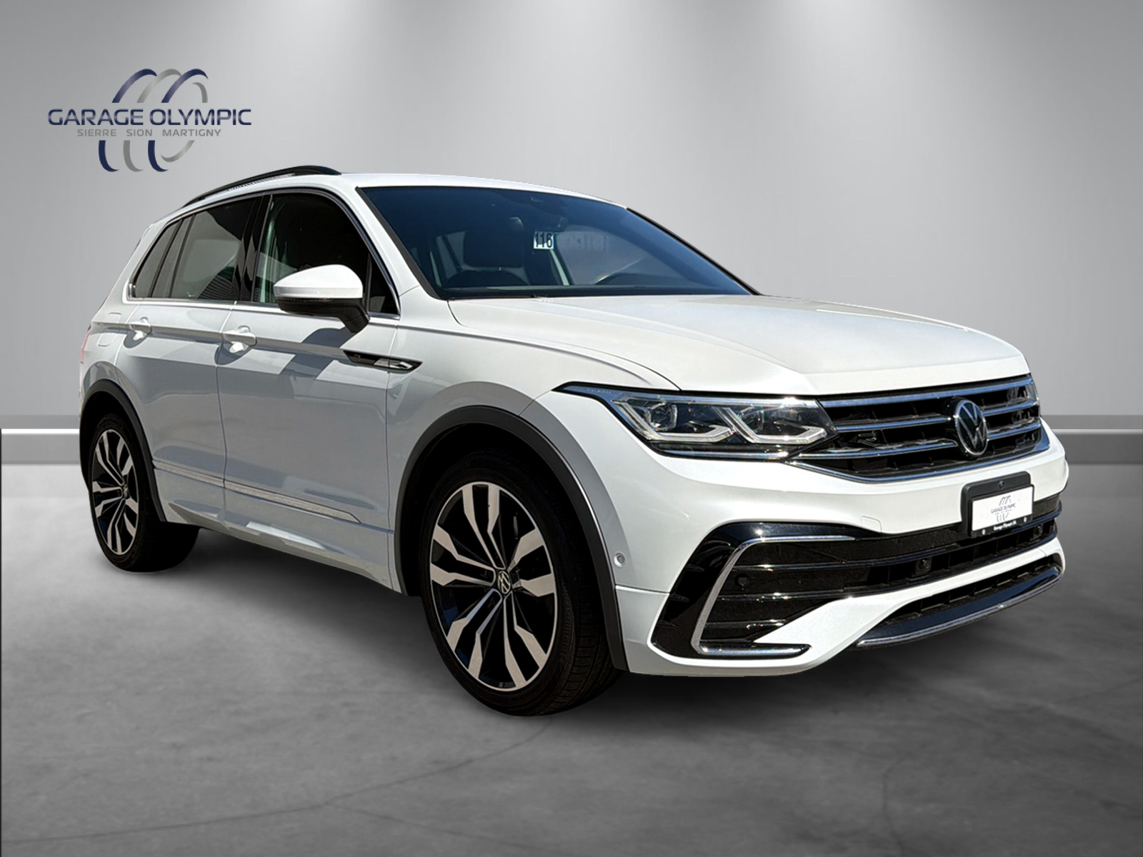 VW Tiguan 2.0 TDI SCR R-Line 4Motion DSG-image-14