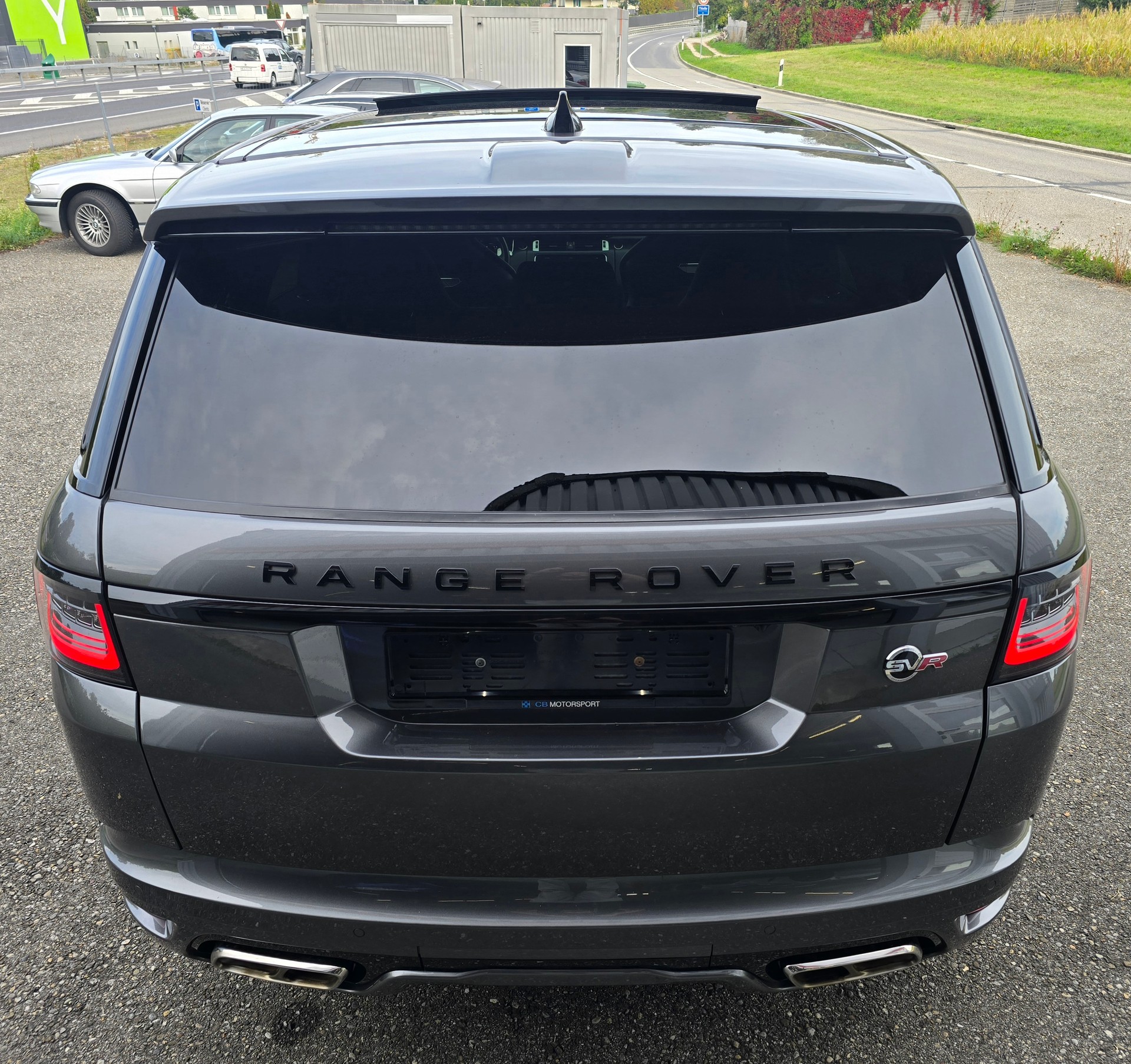LAND ROVER Range Rover Sport 5.0 V8 S/C SVR Automatic-image-6
