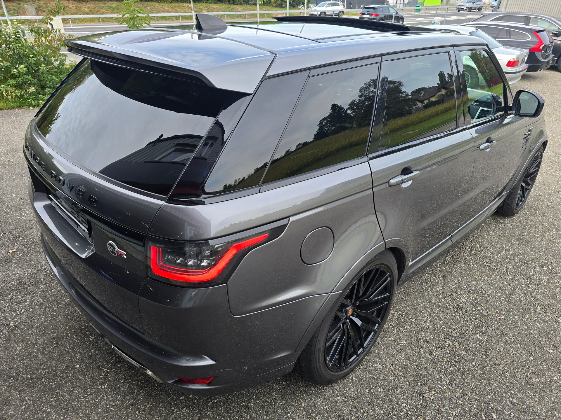 LAND ROVER Range Rover Sport 5.0 V8 S/C SVR Automatic-image-7