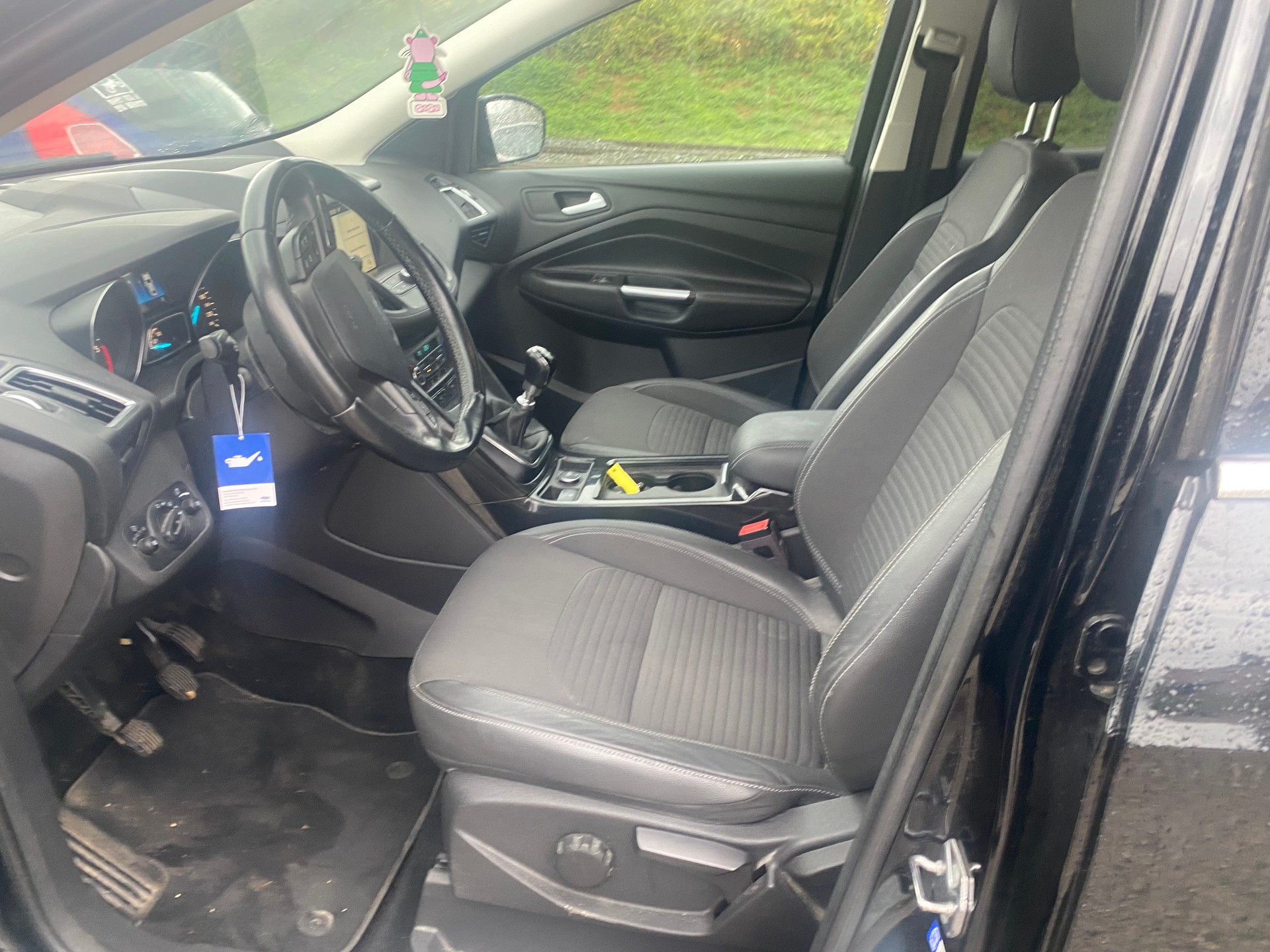 FORD Kuga 2.0 TDCi ST Line 4WD-image-2