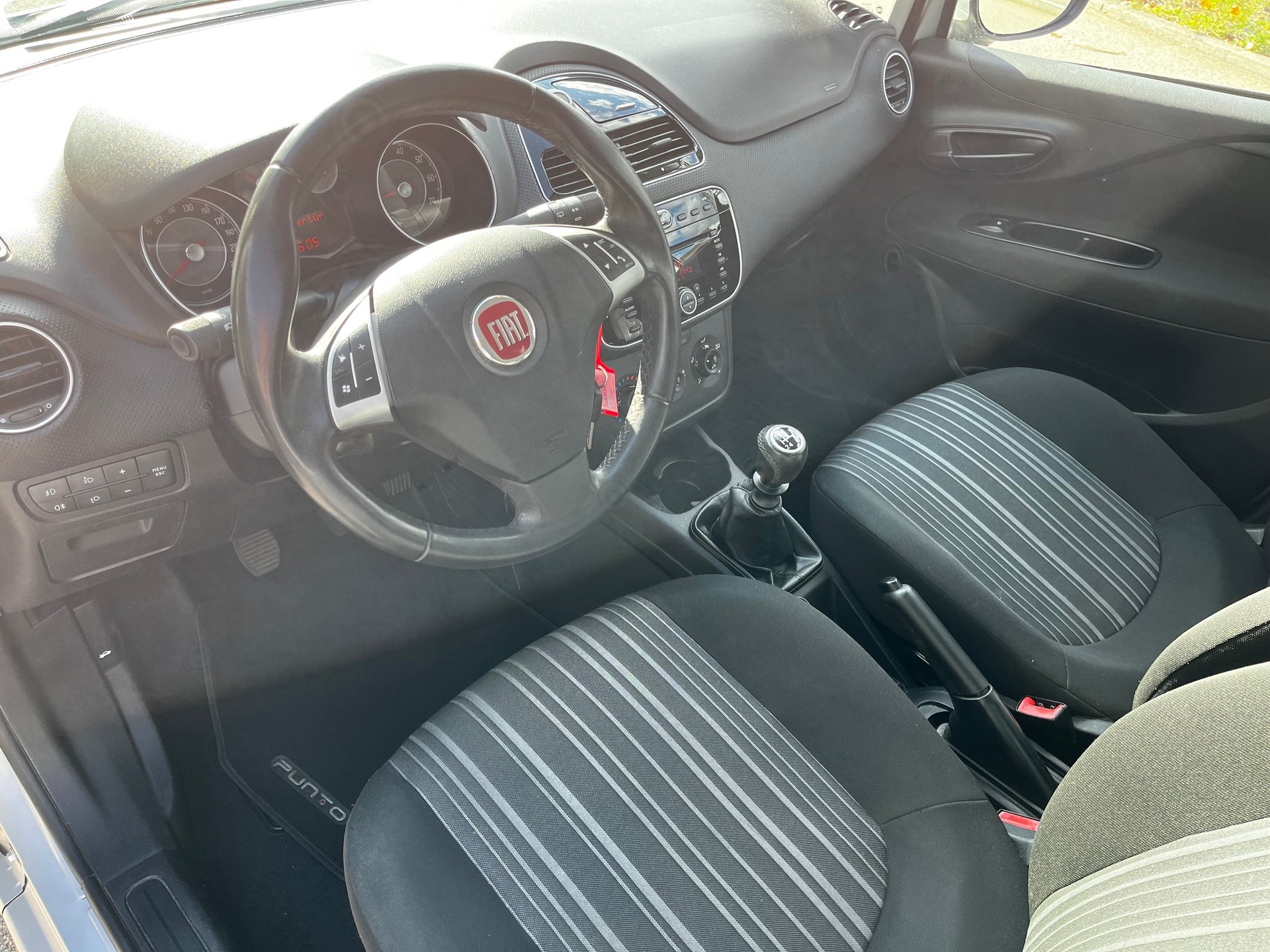 FIAT Punto Evo 1.4 MyLife-image-9