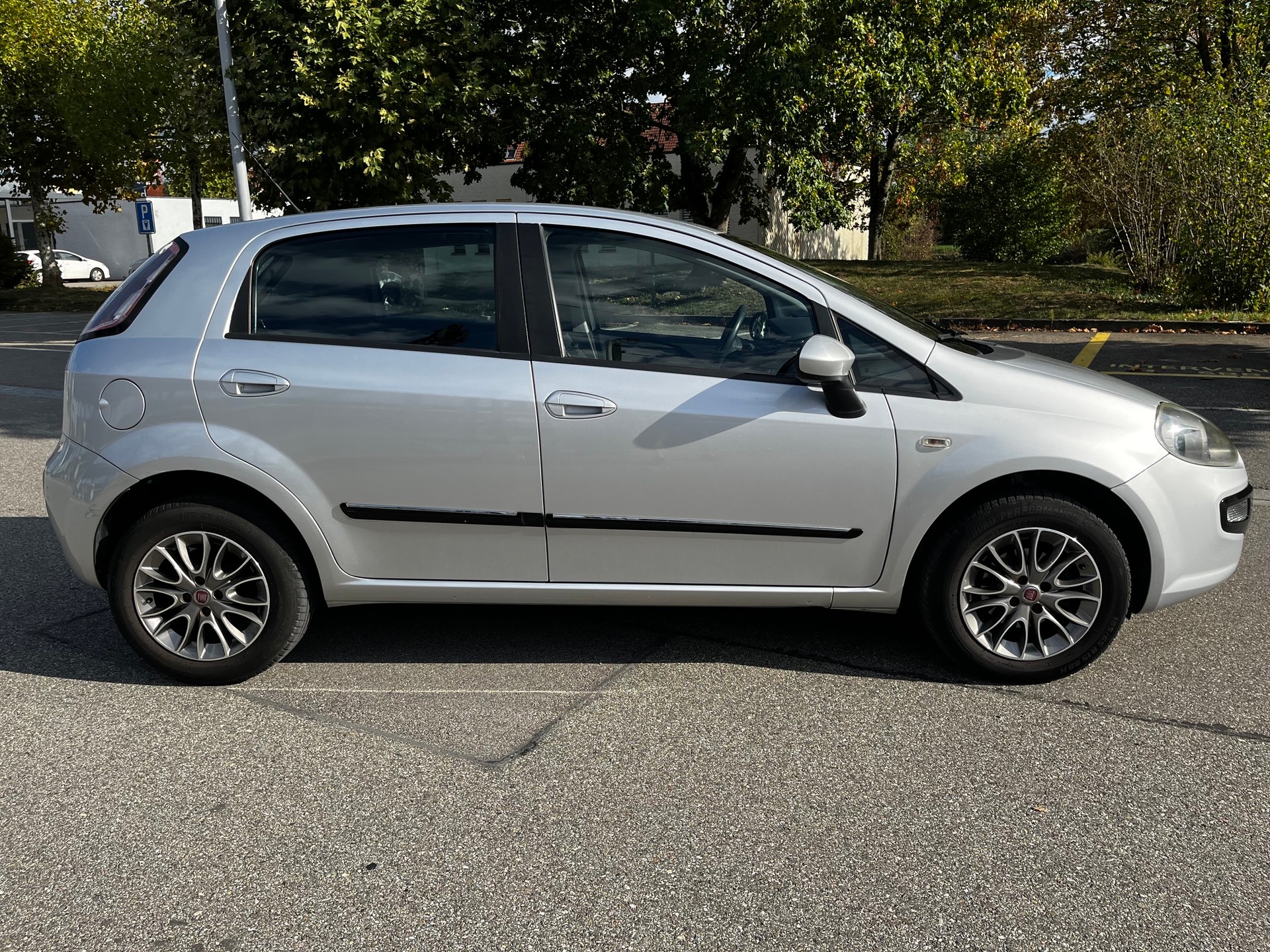 FIAT Punto Evo 1.4 MyLife-image-3