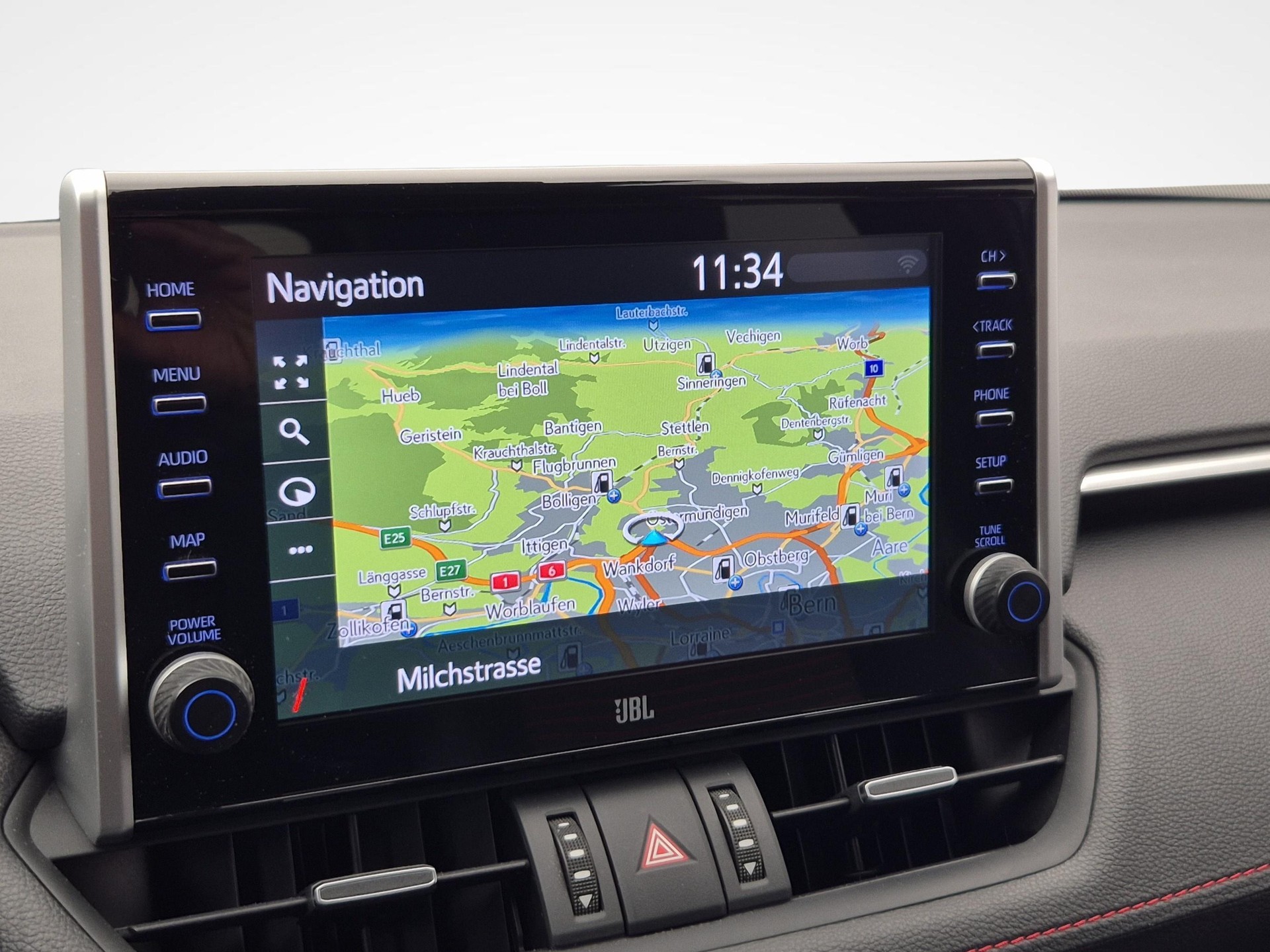 TOYOTA RAV4 2.5 Plug-In-Hybrid Premium-image-13
