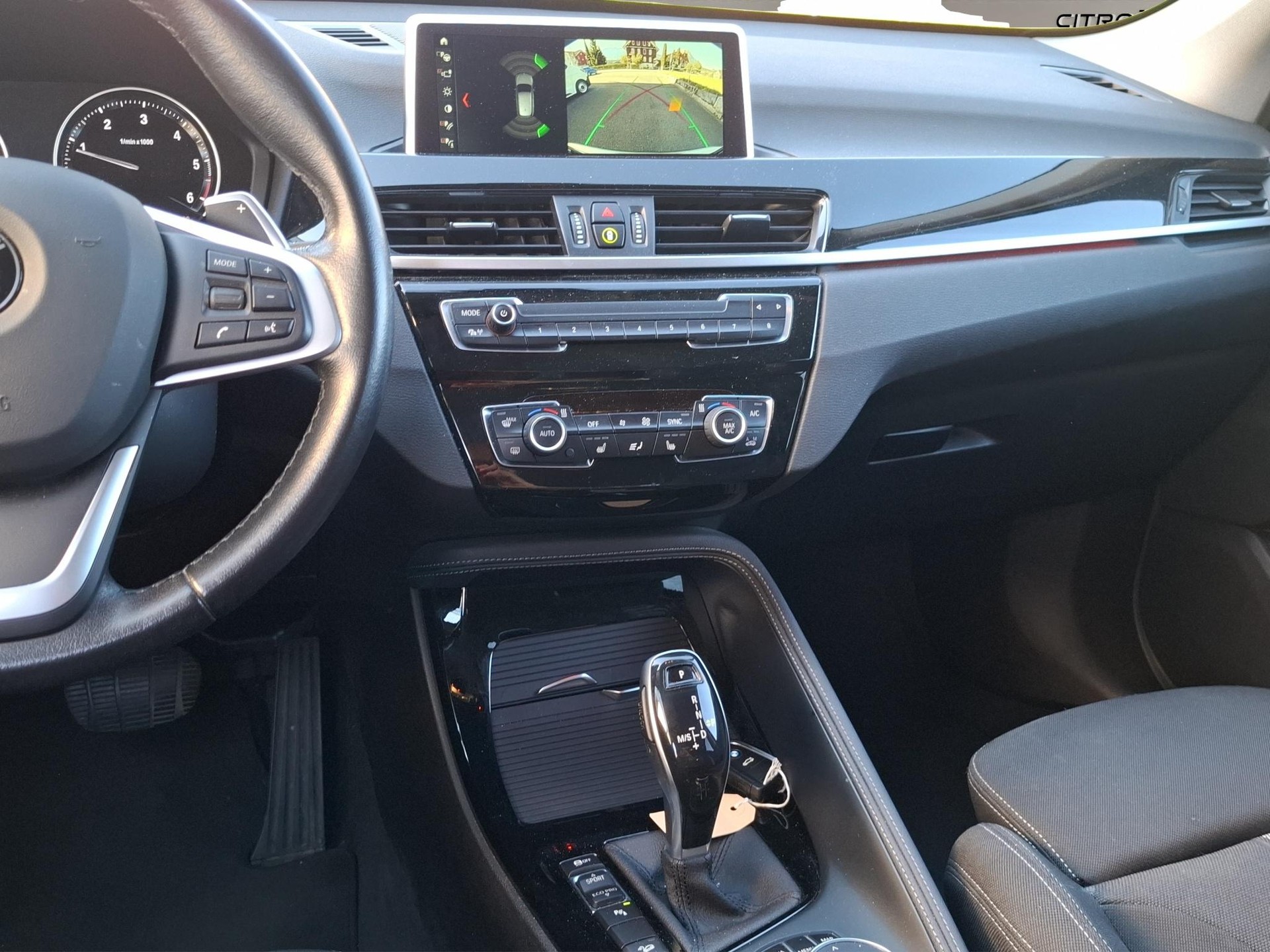 BMW X1 F48 18d xDrive-image-10
