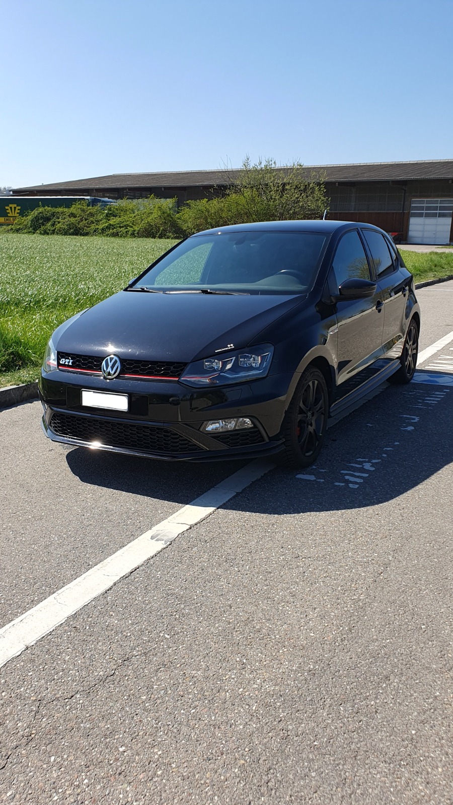 VW 1.8 TSI GTI-image-1