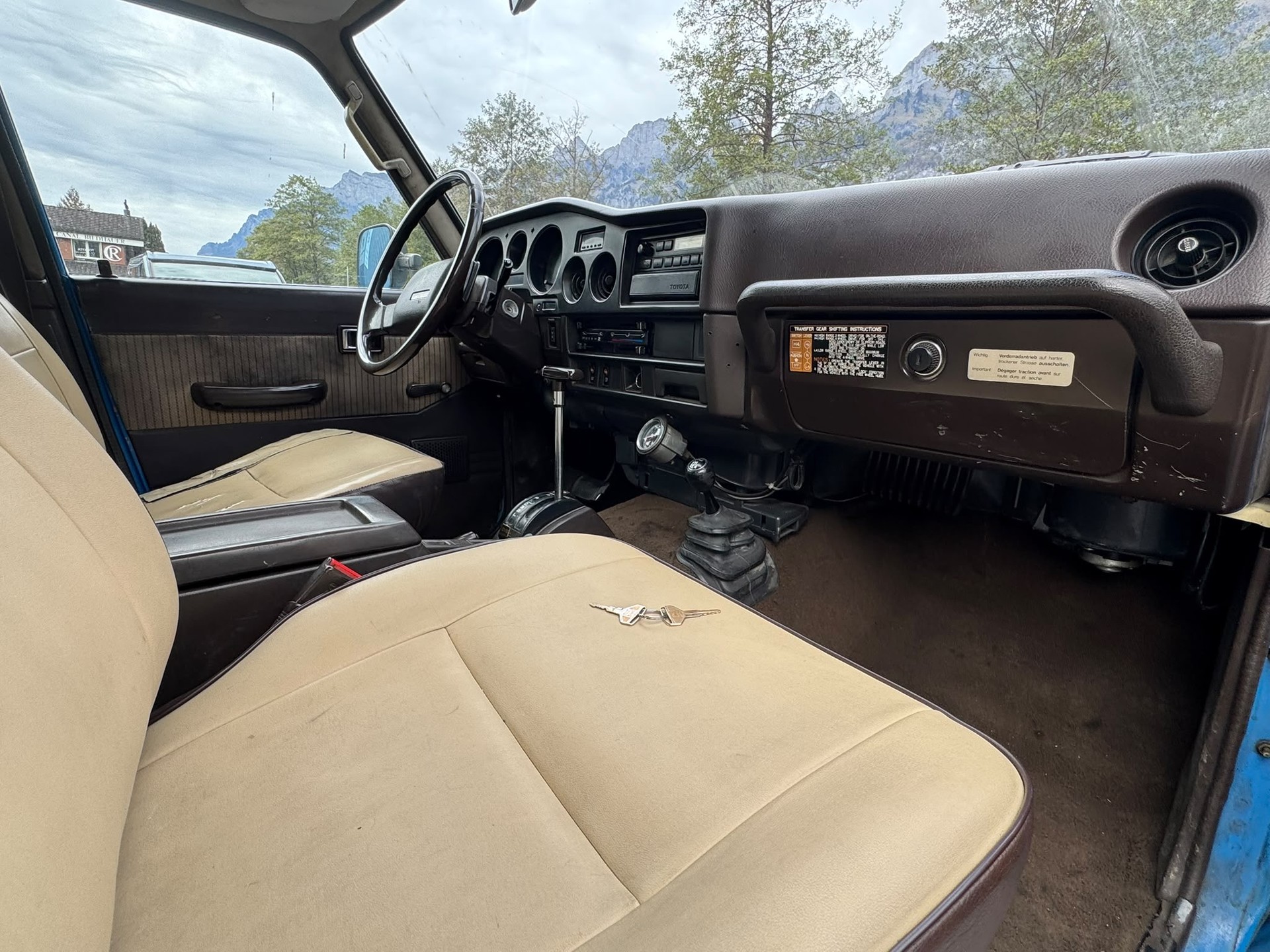 TOYOTA FJ 62 LG-PNEW Station G-image-7