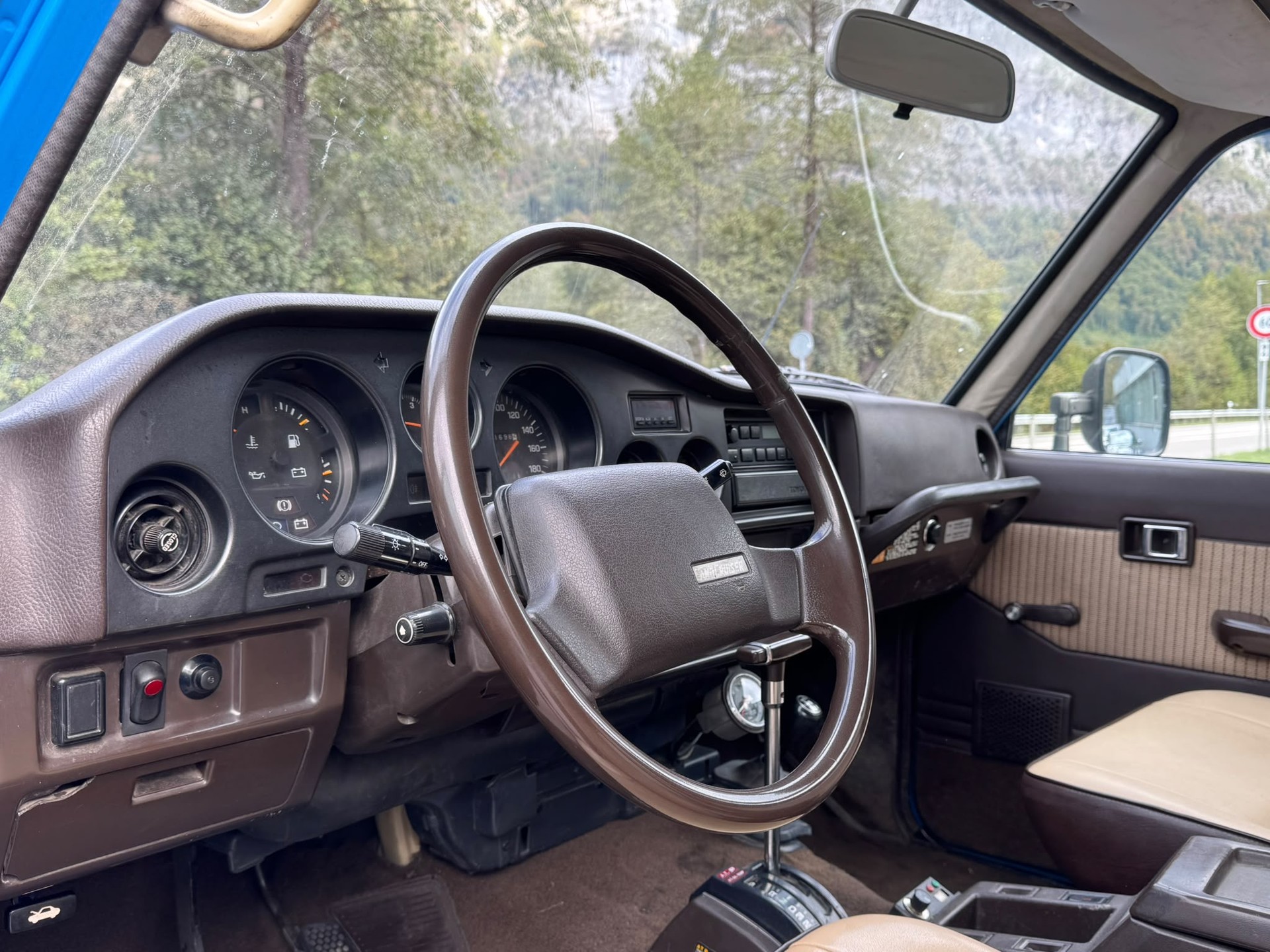 TOYOTA FJ 62 LG-PNEW Station G-image-10