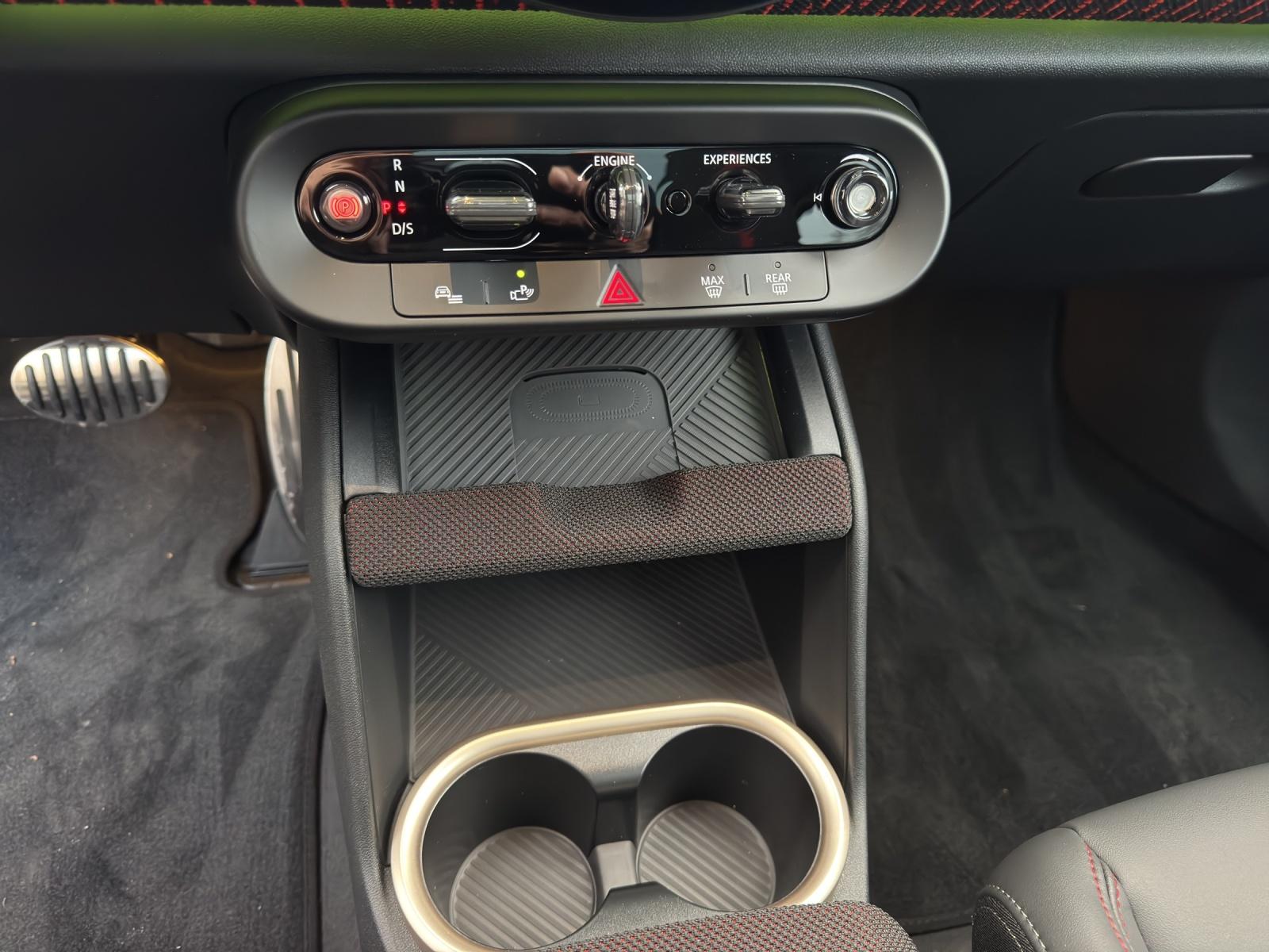MINI Countryman U25 2.0i John Cooper Works ALL4 Paket XL-image-13