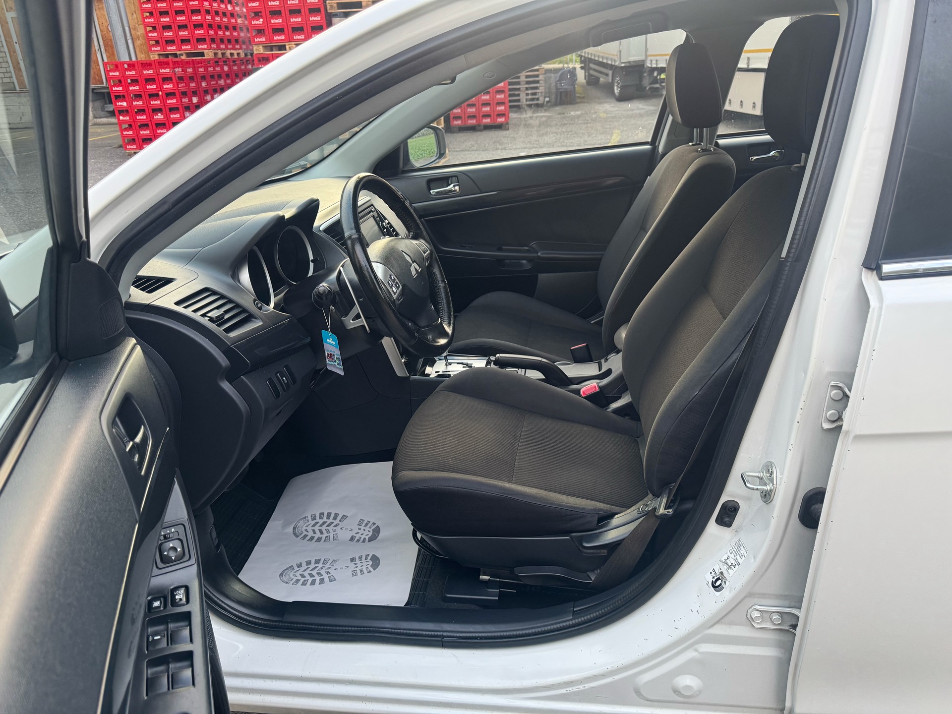 MITSUBISHI Lancer Sportback 1.8 Style CVT-image-11