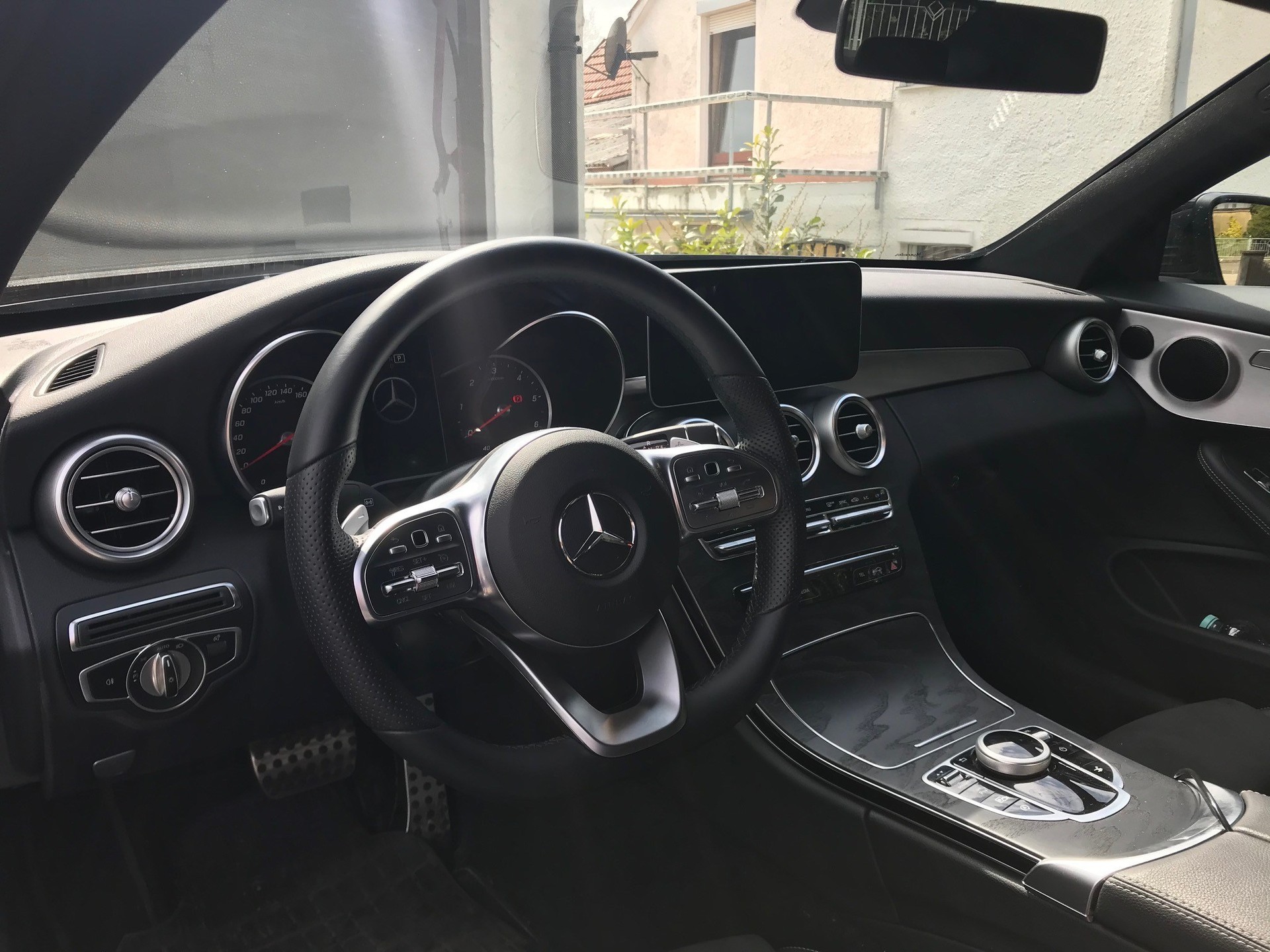 MERCEDES-BENZ C 220 d Coupé 9G-Tronic-image-4