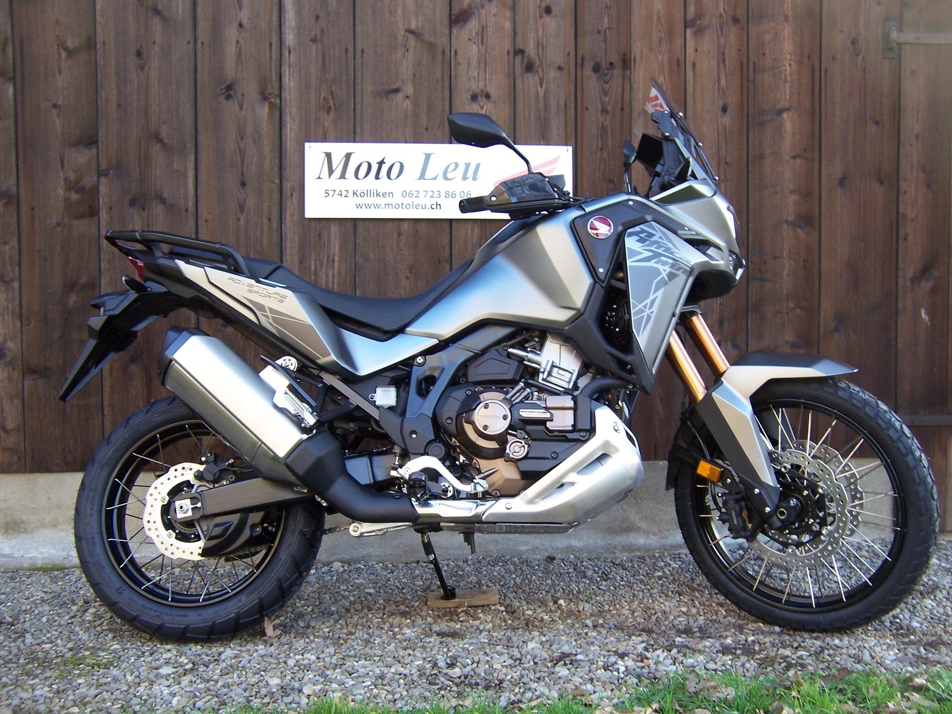 HONDA CRF 1100 DCT Africa Twin Adventure-image-6