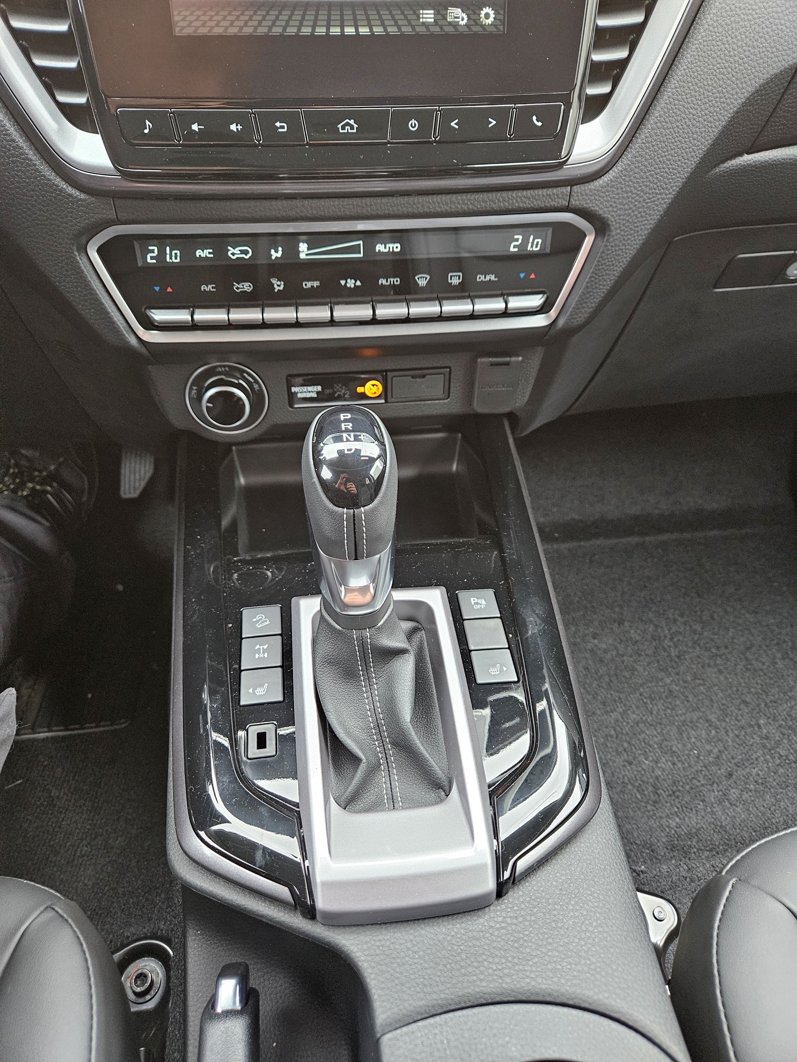 ISUZU D-MAX 1.9 CrewCab N60F 4x4 AT-image-9