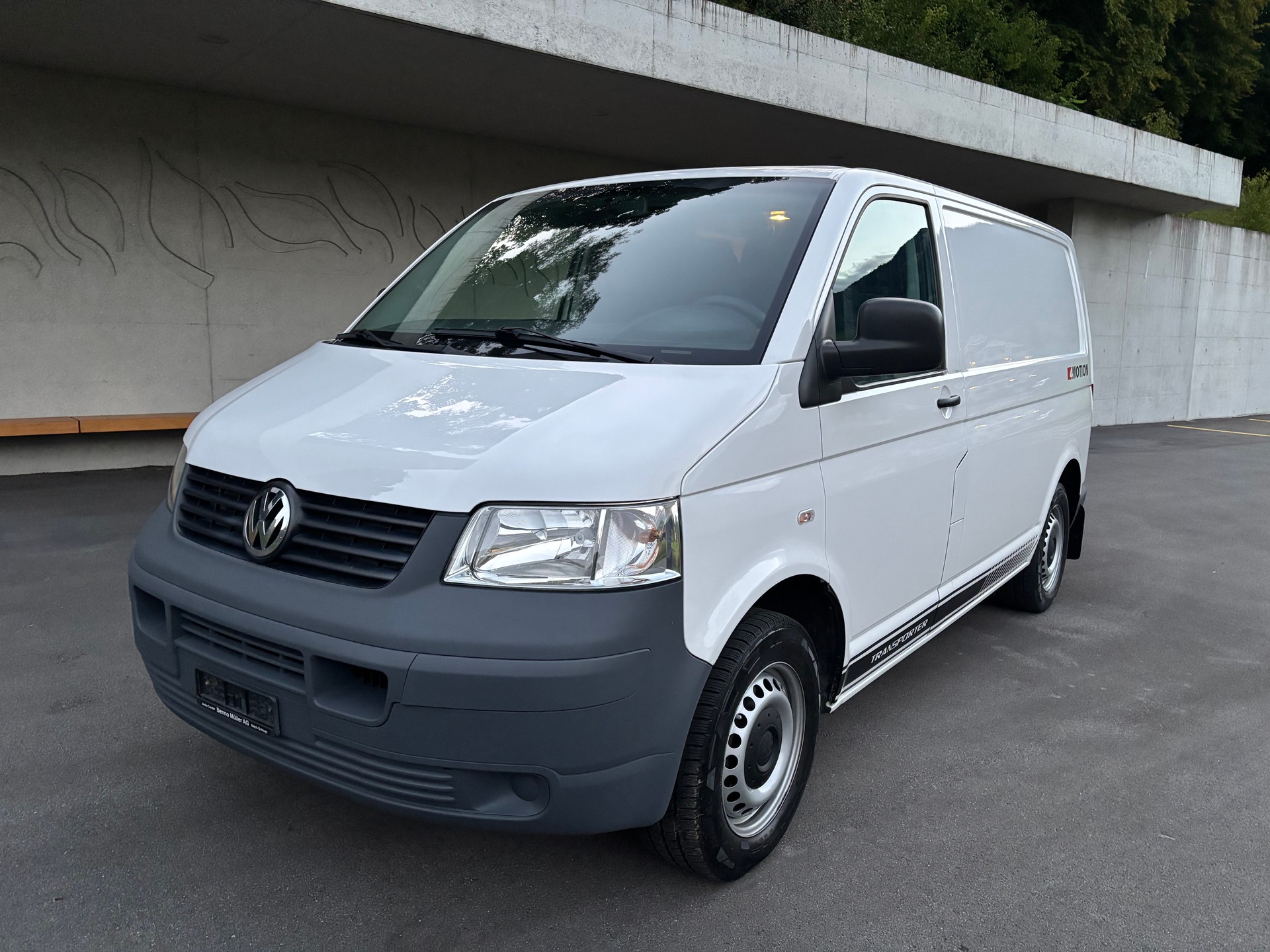 VW T5 2.5 TDI PD 4MOTION-image-9