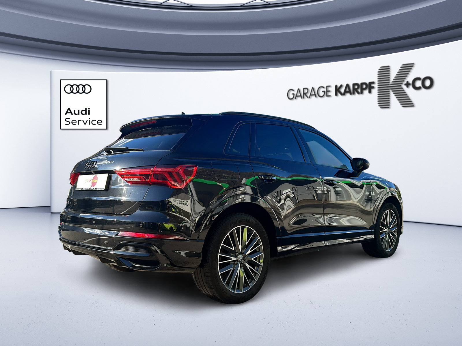 AUDI Q3 40 TFSI S line quattro S-tronic-image-3