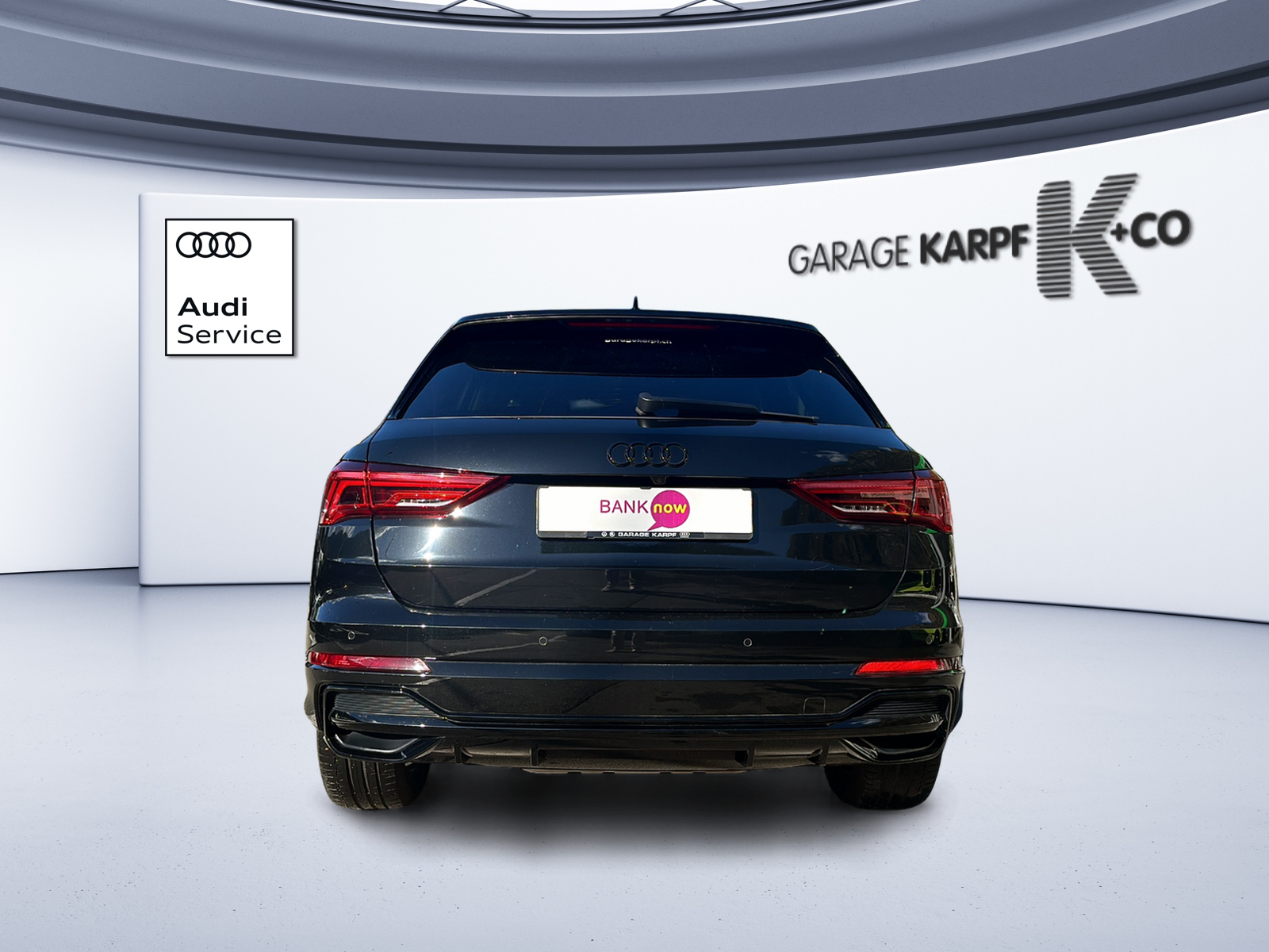 AUDI Q3 40 TFSI S line quattro S-tronic-image-2