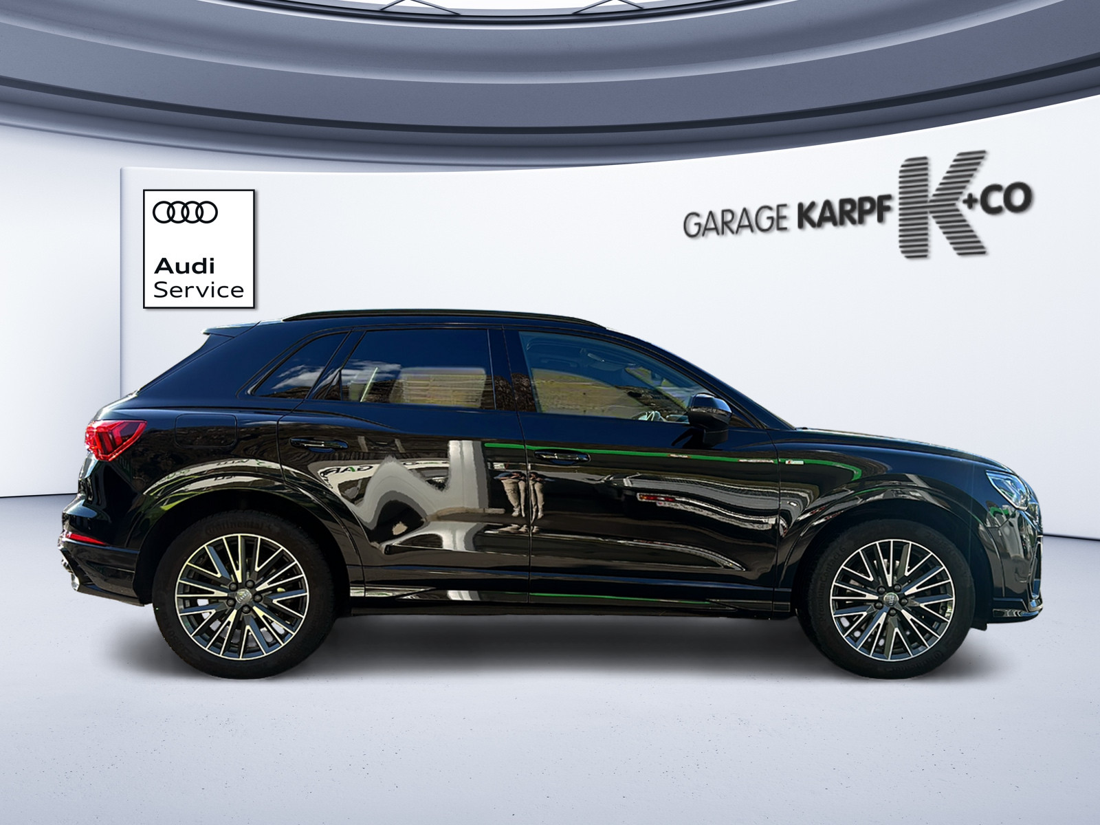 AUDI Q3 40 TFSI S line quattro S-tronic-image-4