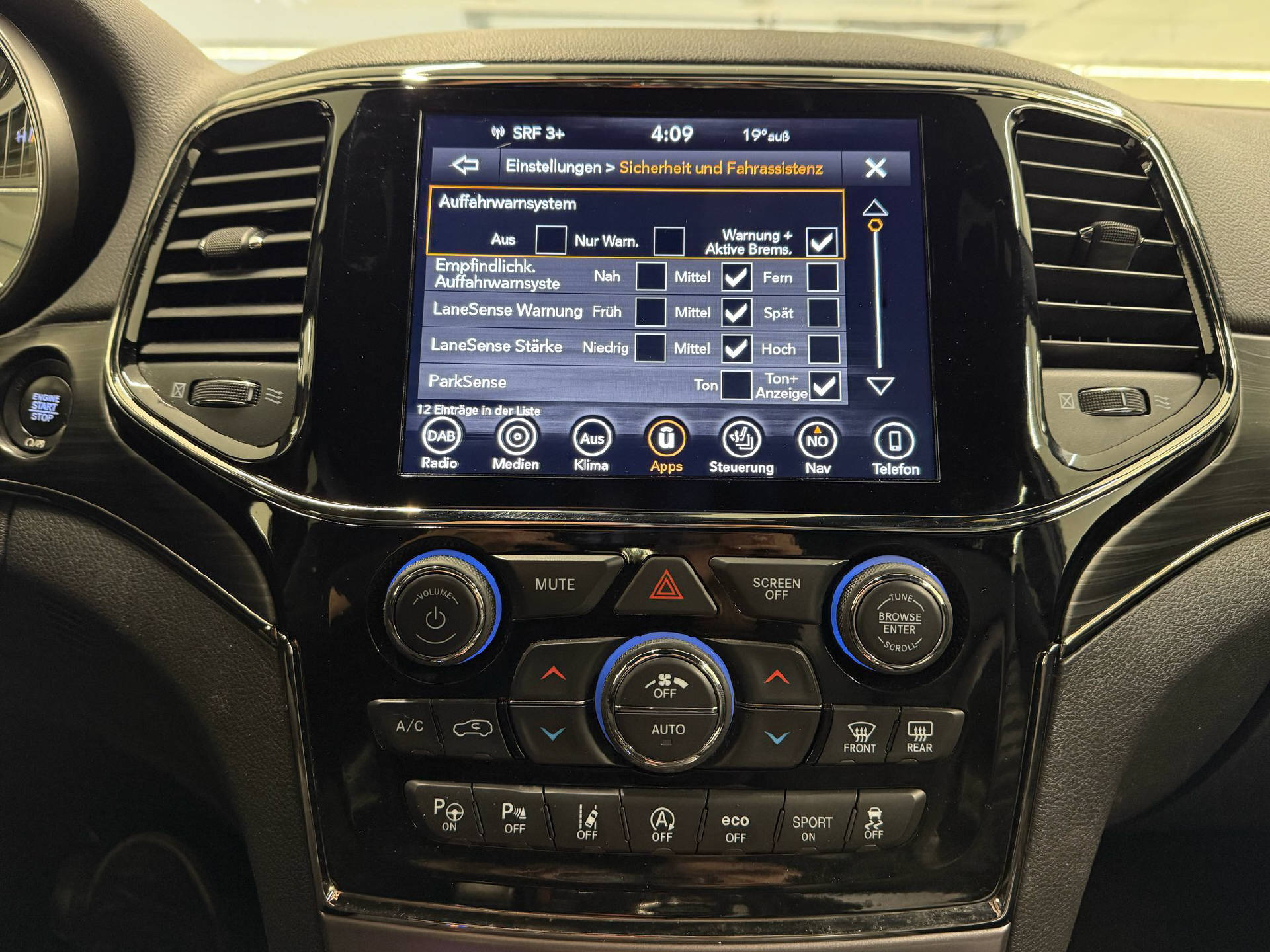 JEEP Grand Cherokee 3.0 CRD 250 S Model-image-13