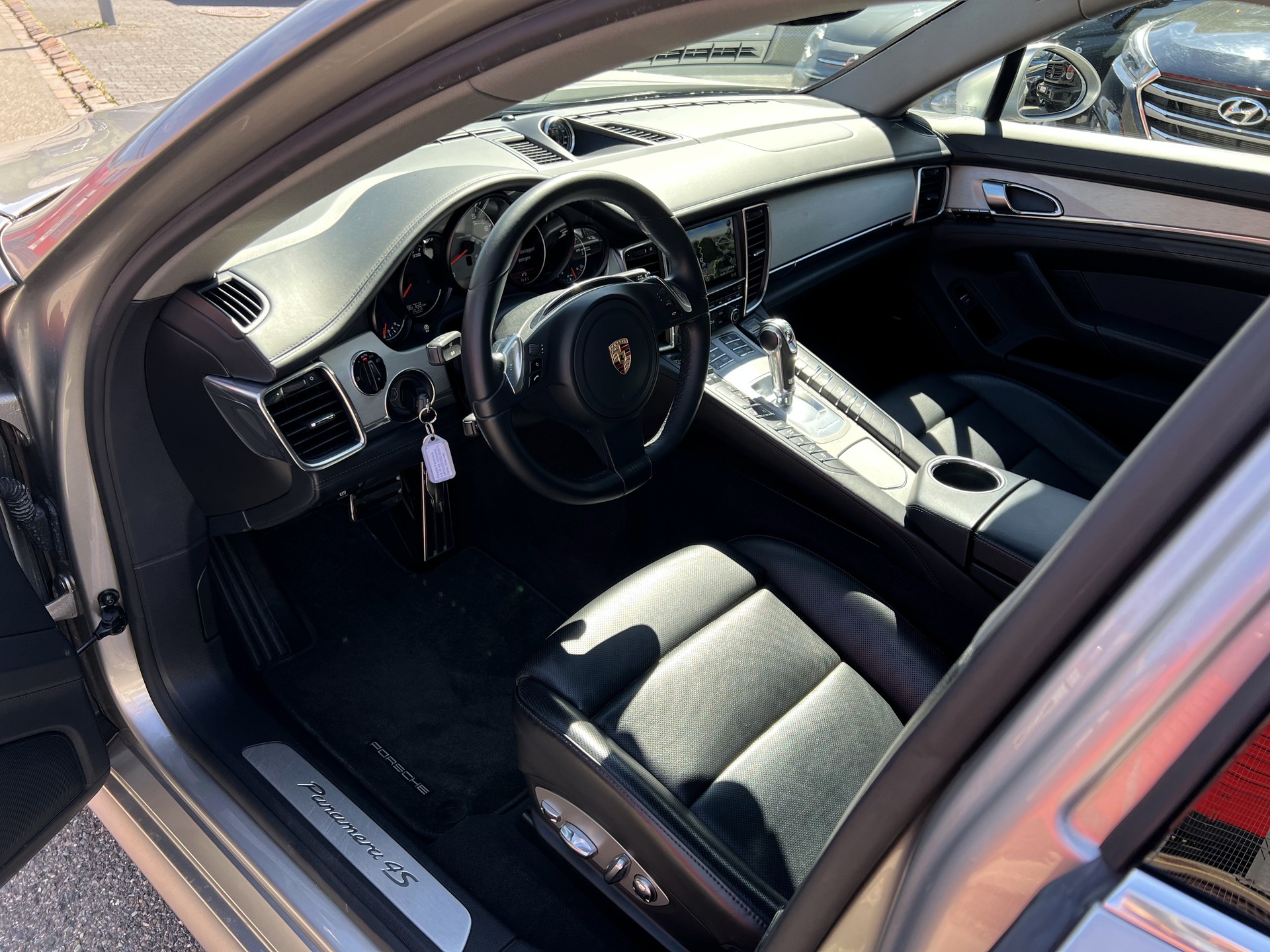 PORSCHE Panamera 4S 4.8 PDK-image-17