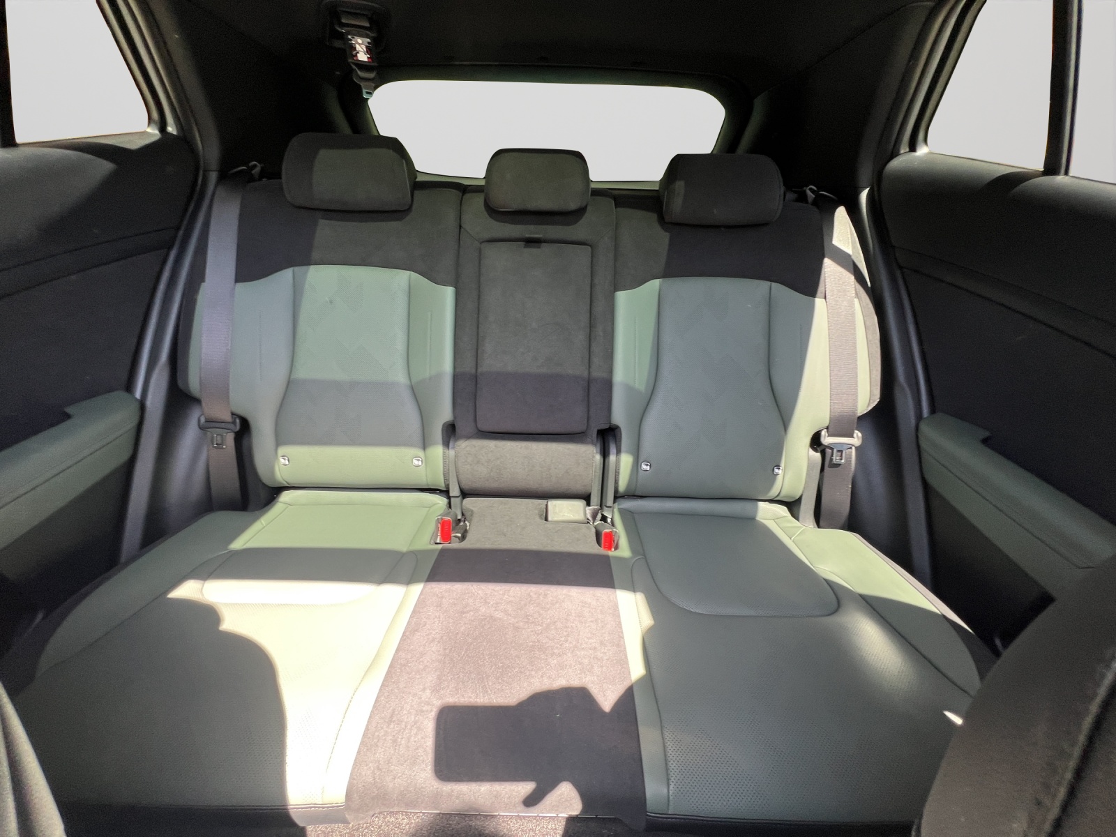 KIA Sportage 1.6THEV4x4 Pow A-image-8