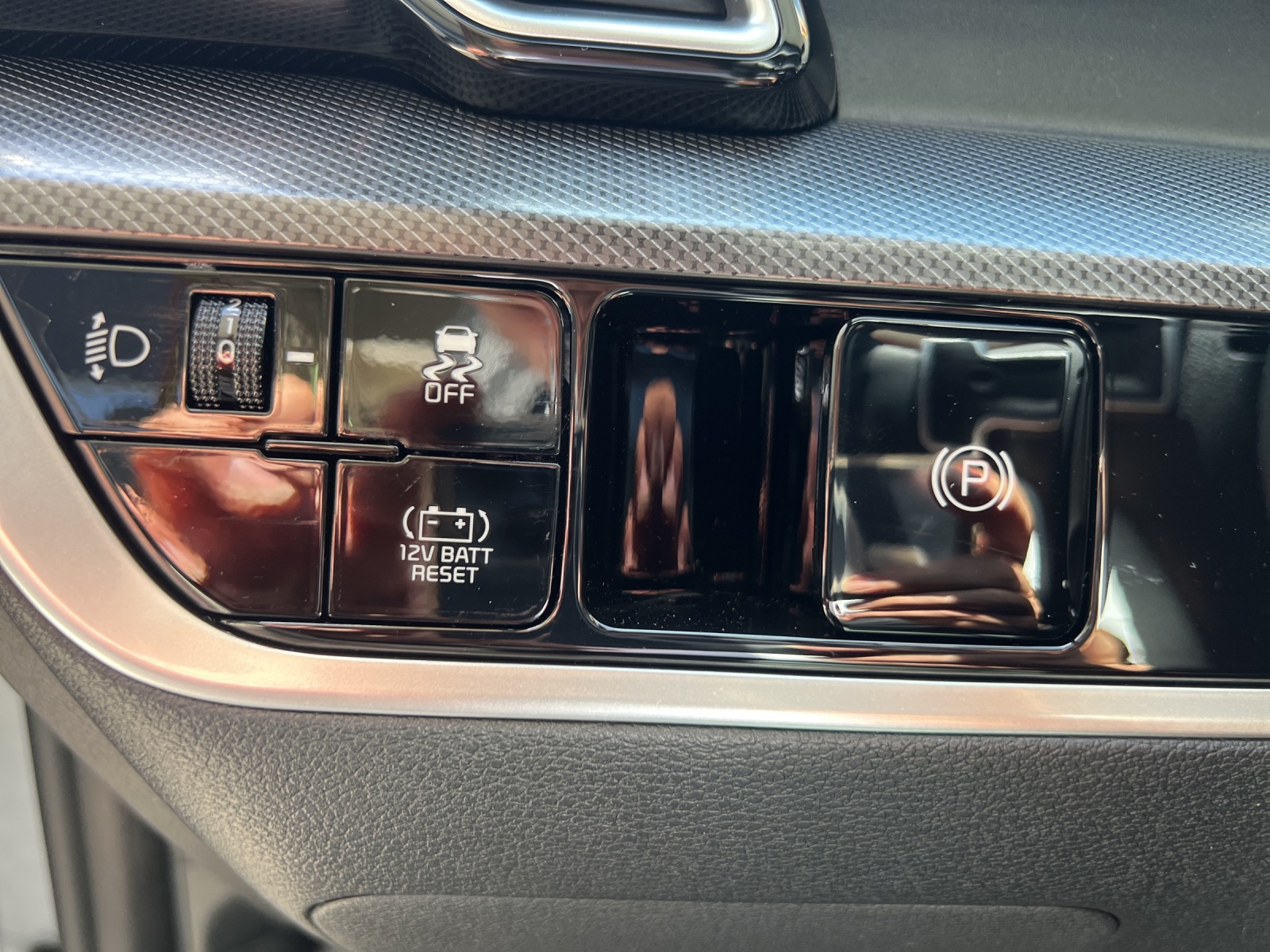 KIA Sportage 1.6THEV4x4 Pow A-image-12