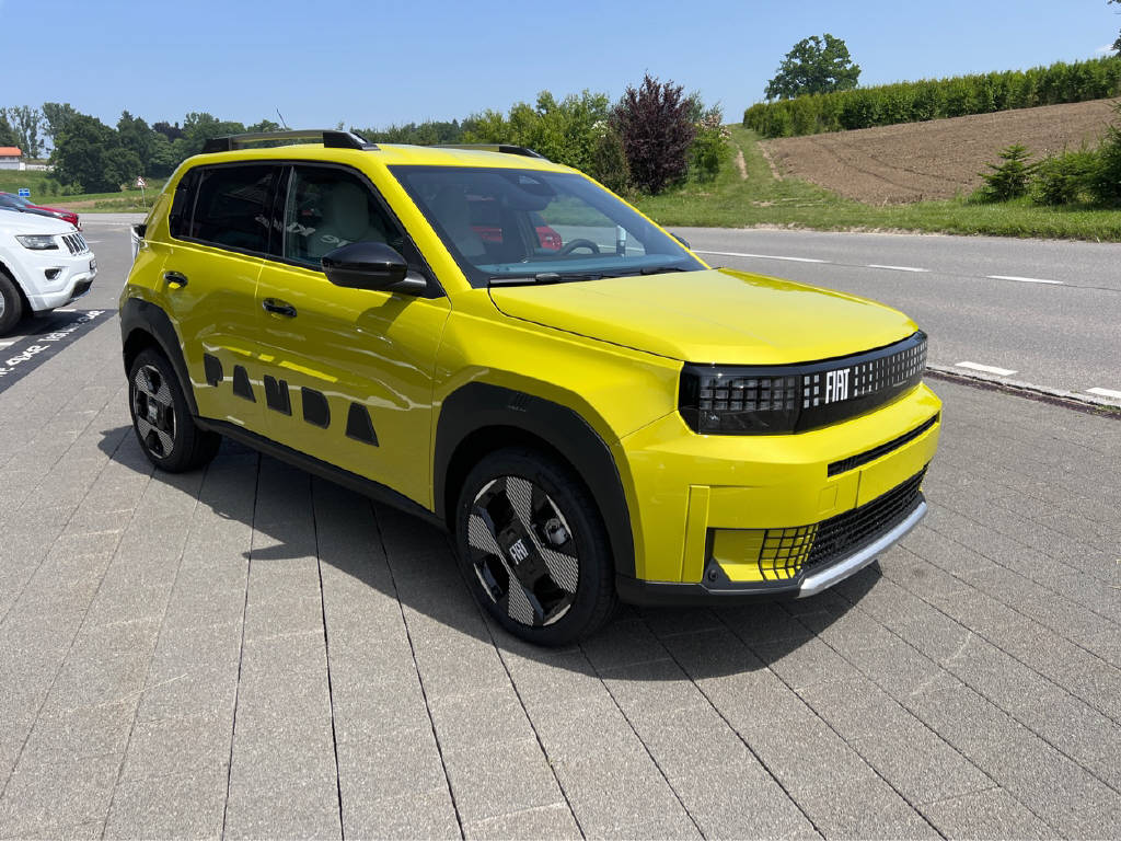 FIAT Grande Panda La Prima-image-1