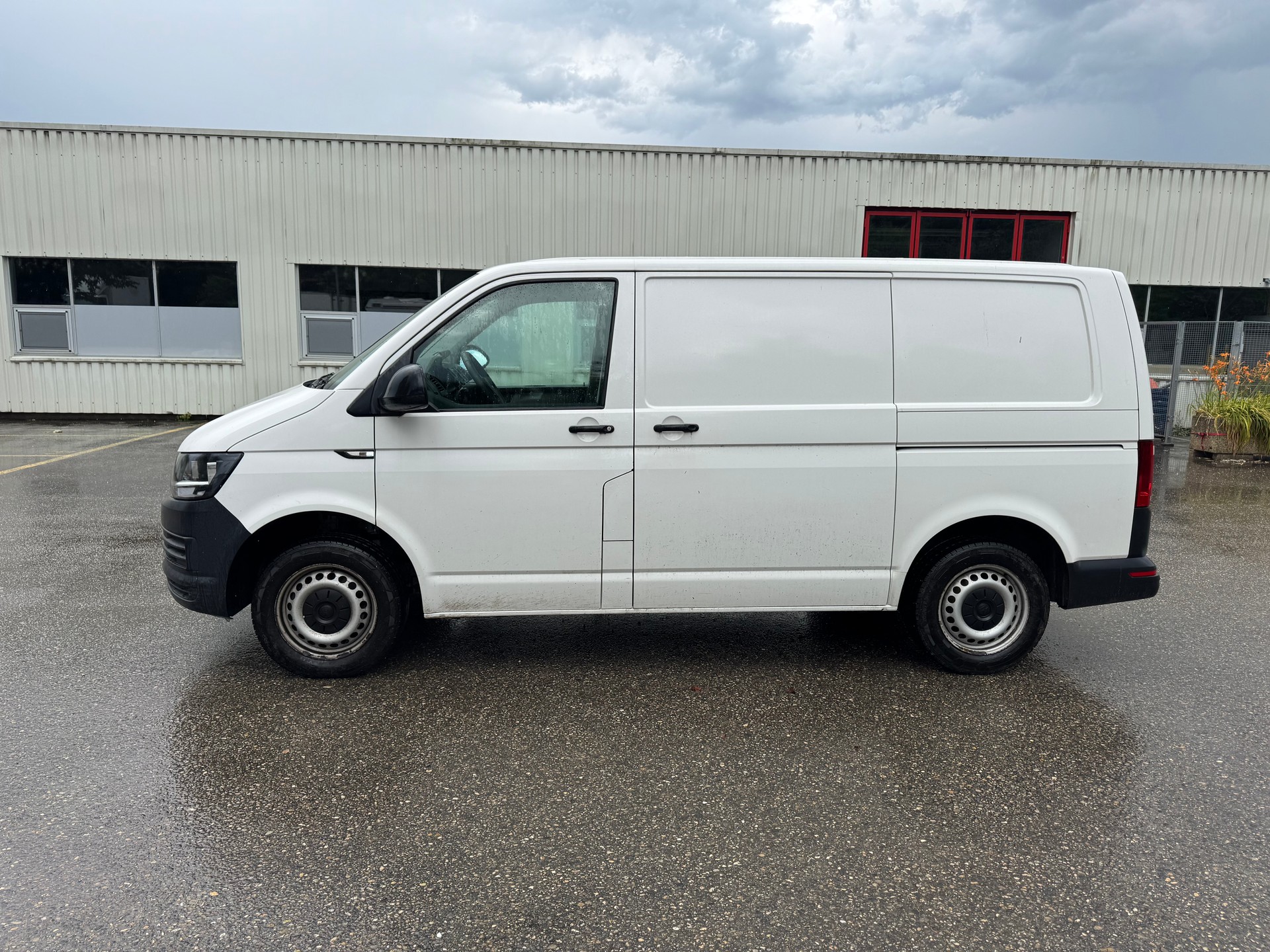 VW T6 2.0 TDI 4Motion-image-0