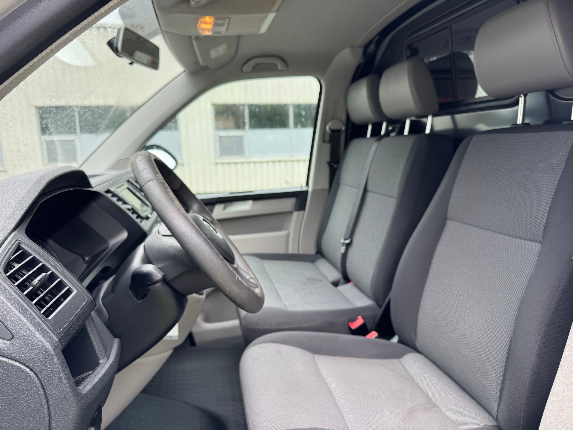 VW T6 2.0 TDI 4Motion-image-5