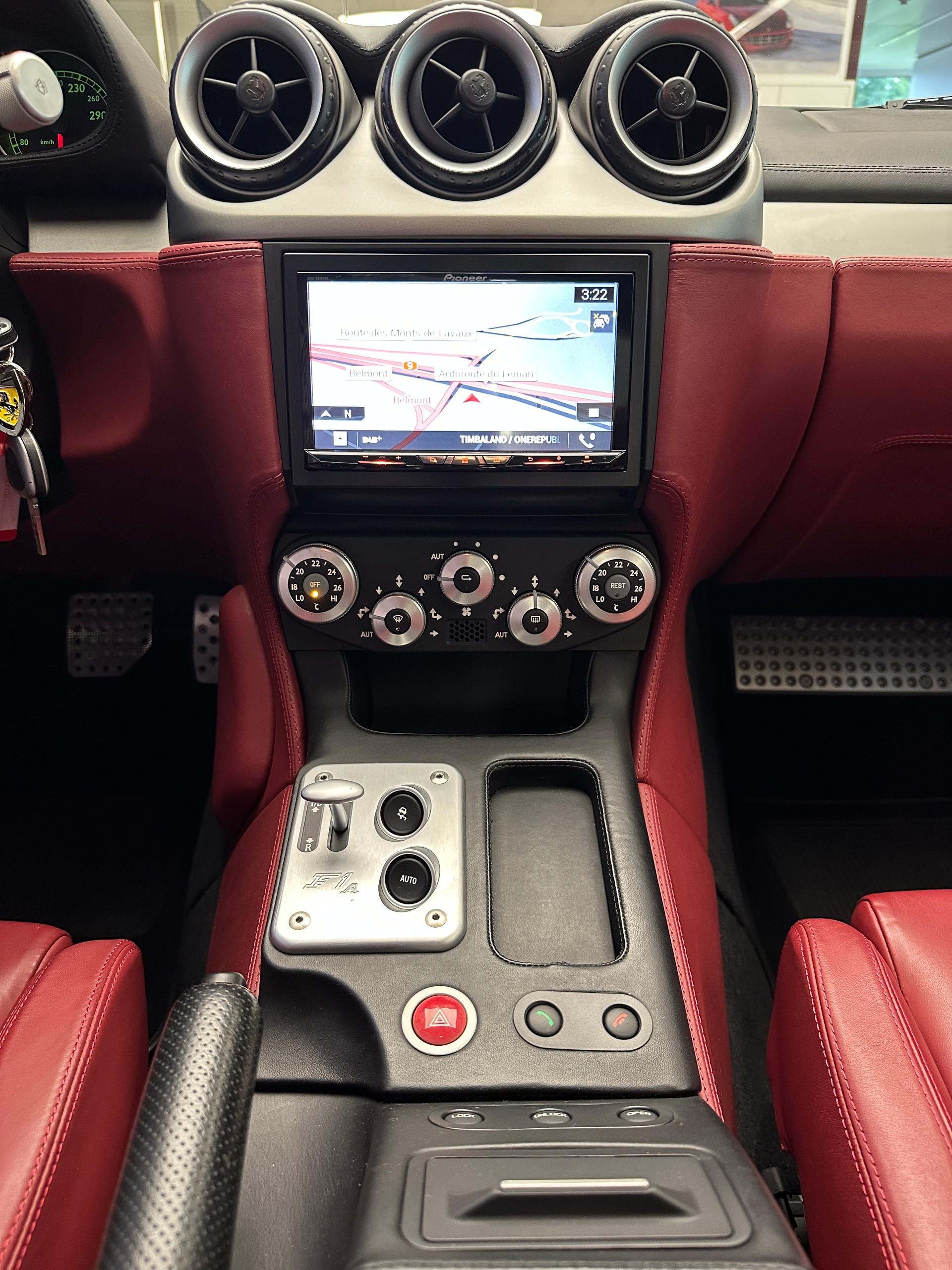 FERRARI 612-image-13