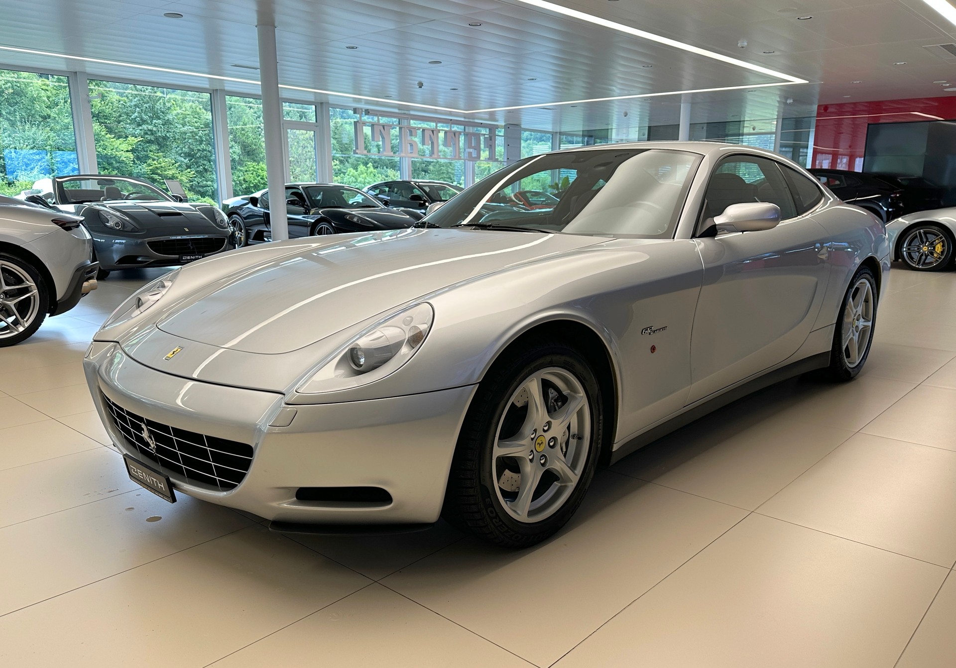FERRARI 612