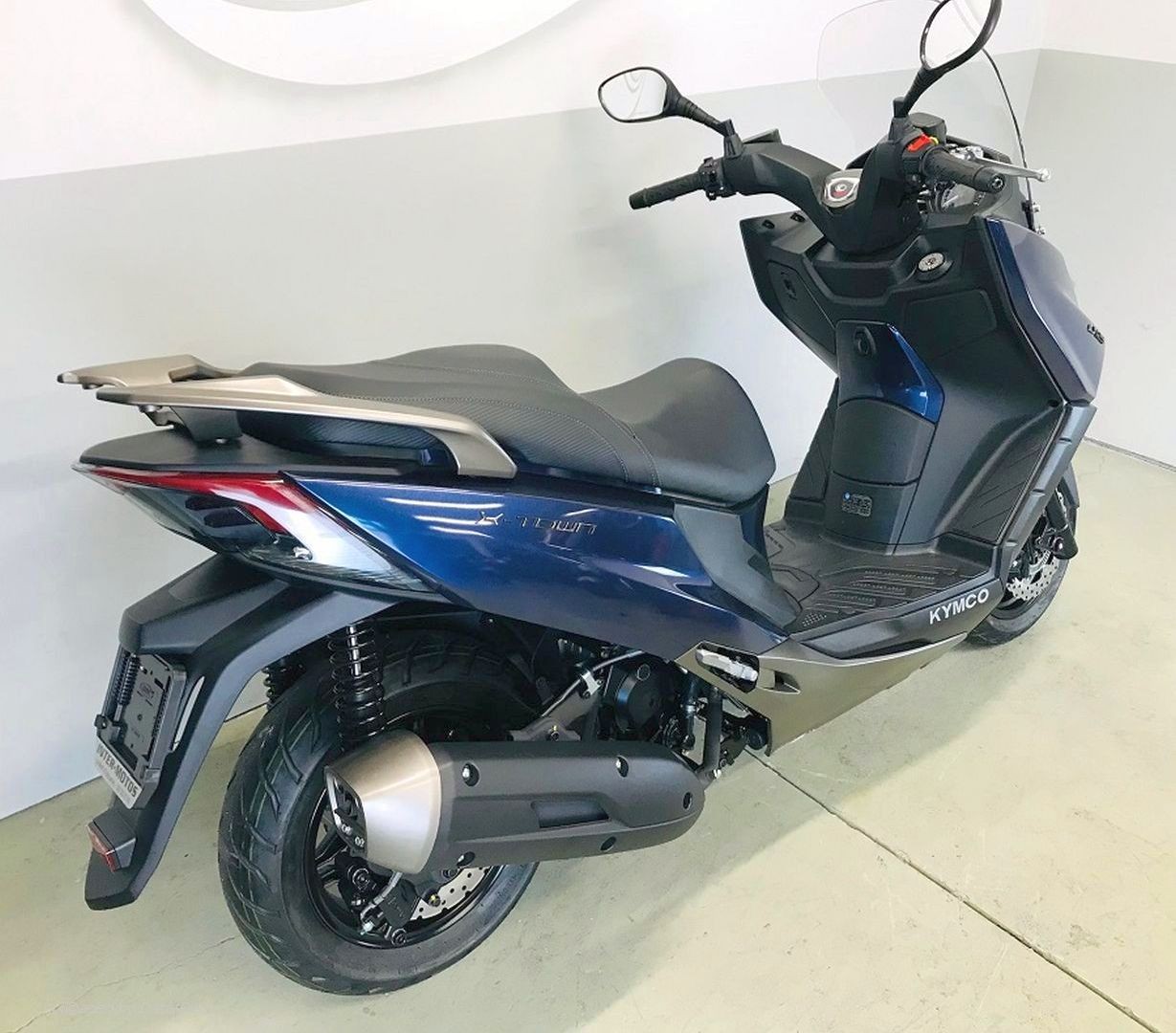 KYMCO X TOWN CITY 125-showroom-element-2