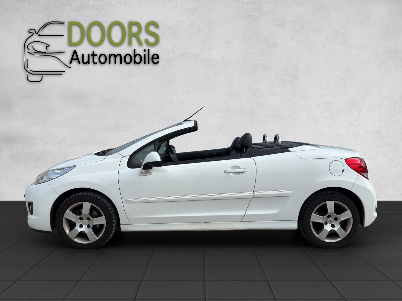 PEUGEOT 207 CC 1.6 16V Turbo Swiss Edition-image-6