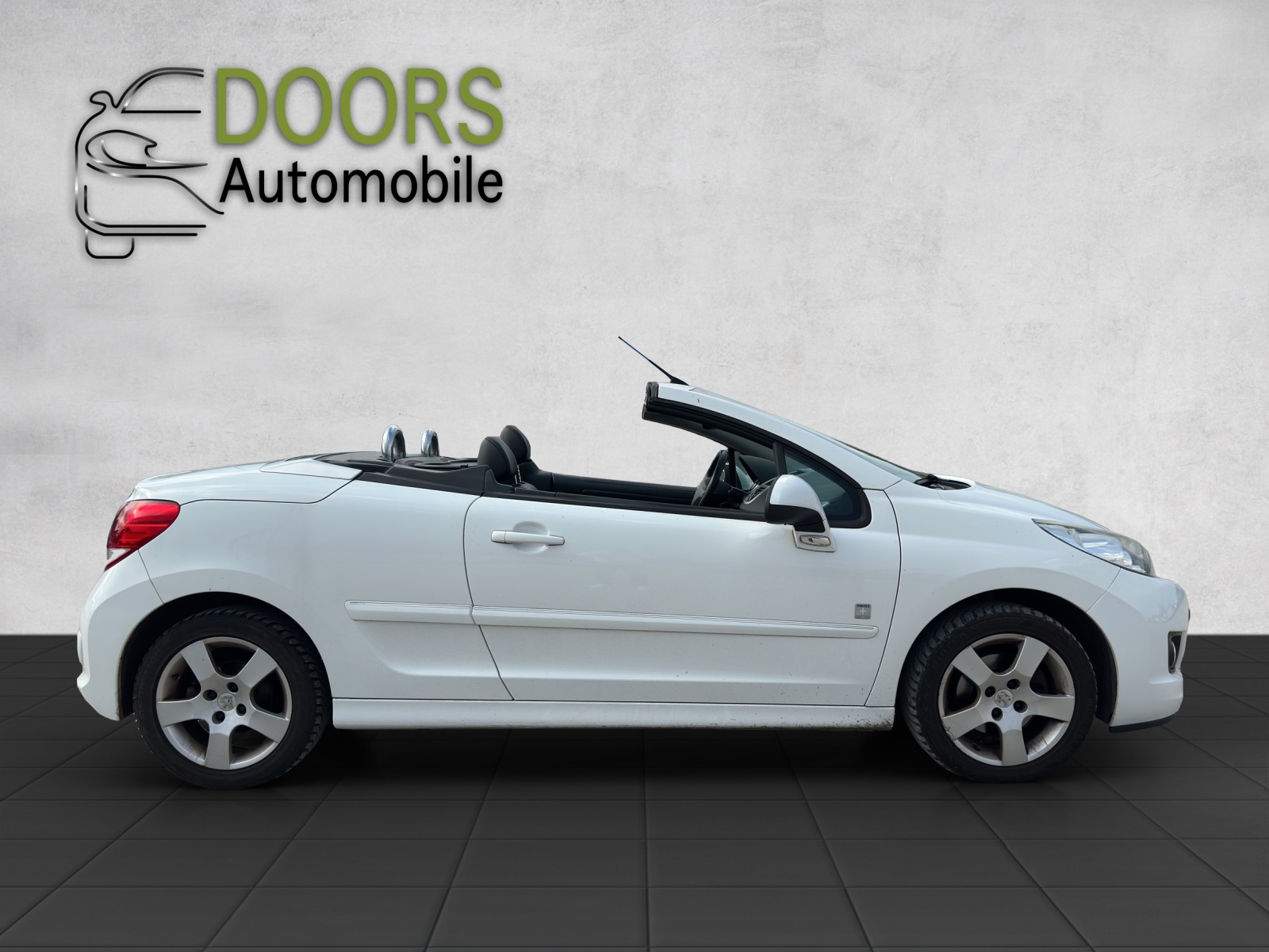 PEUGEOT 207 CC 1.6 16V Turbo Swiss Edition-image-7