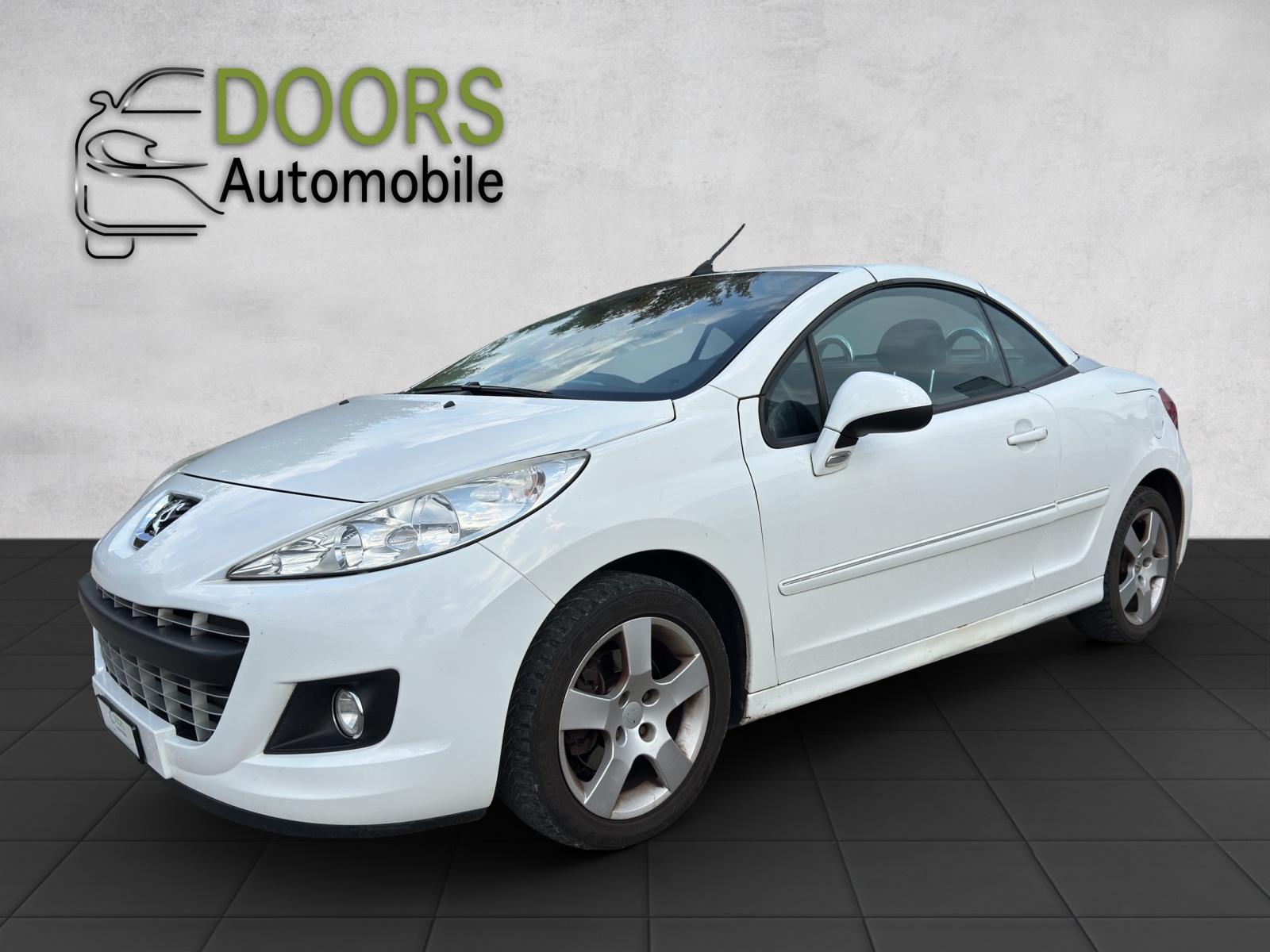 PEUGEOT 207 CC 1.6 16V Turbo Swiss Edition-image-2
