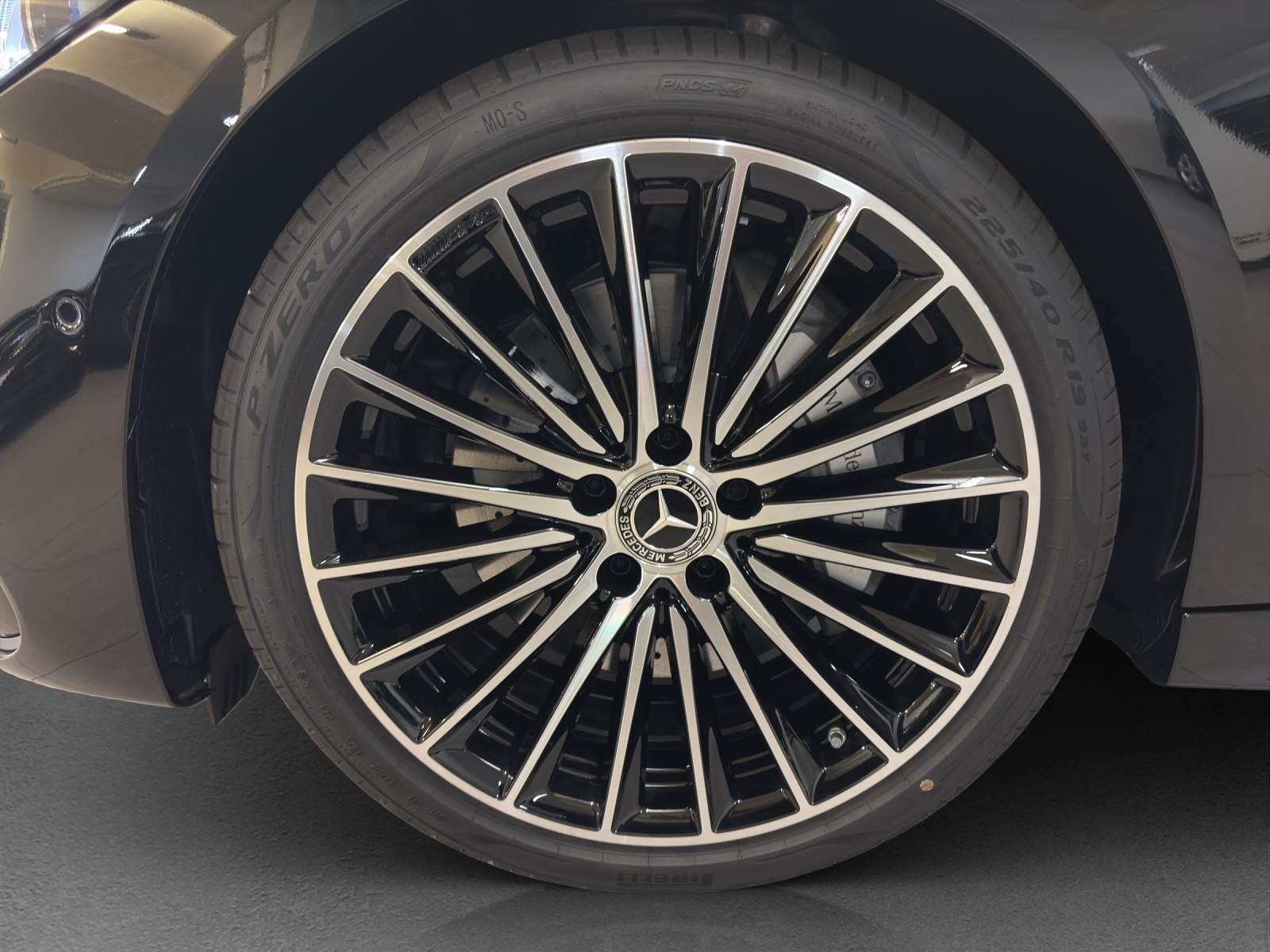 MERCEDES-BENZ C 300 4M Berline-image-14