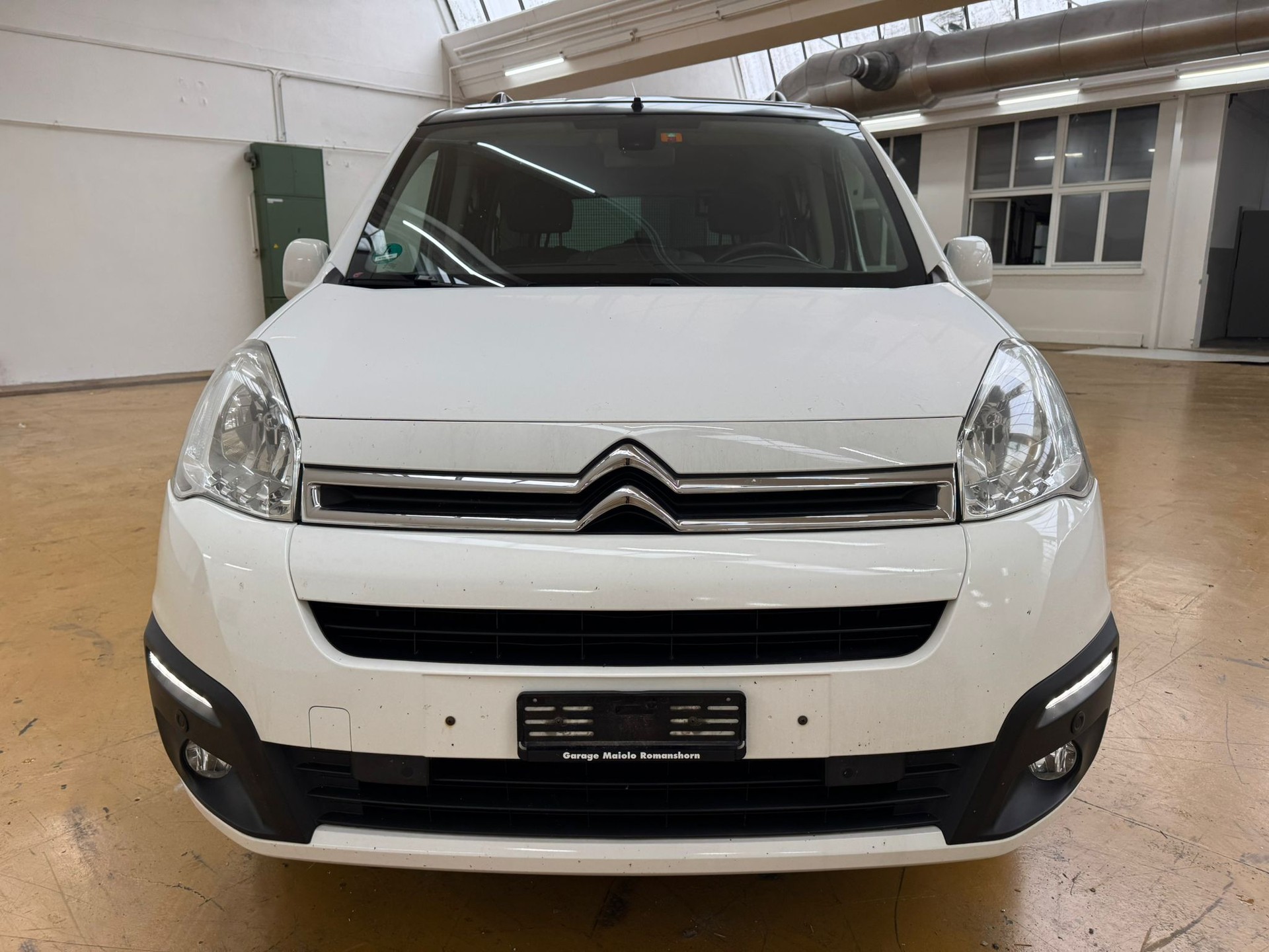 CITROEN Berlingo 1.2i Feel-image-2
