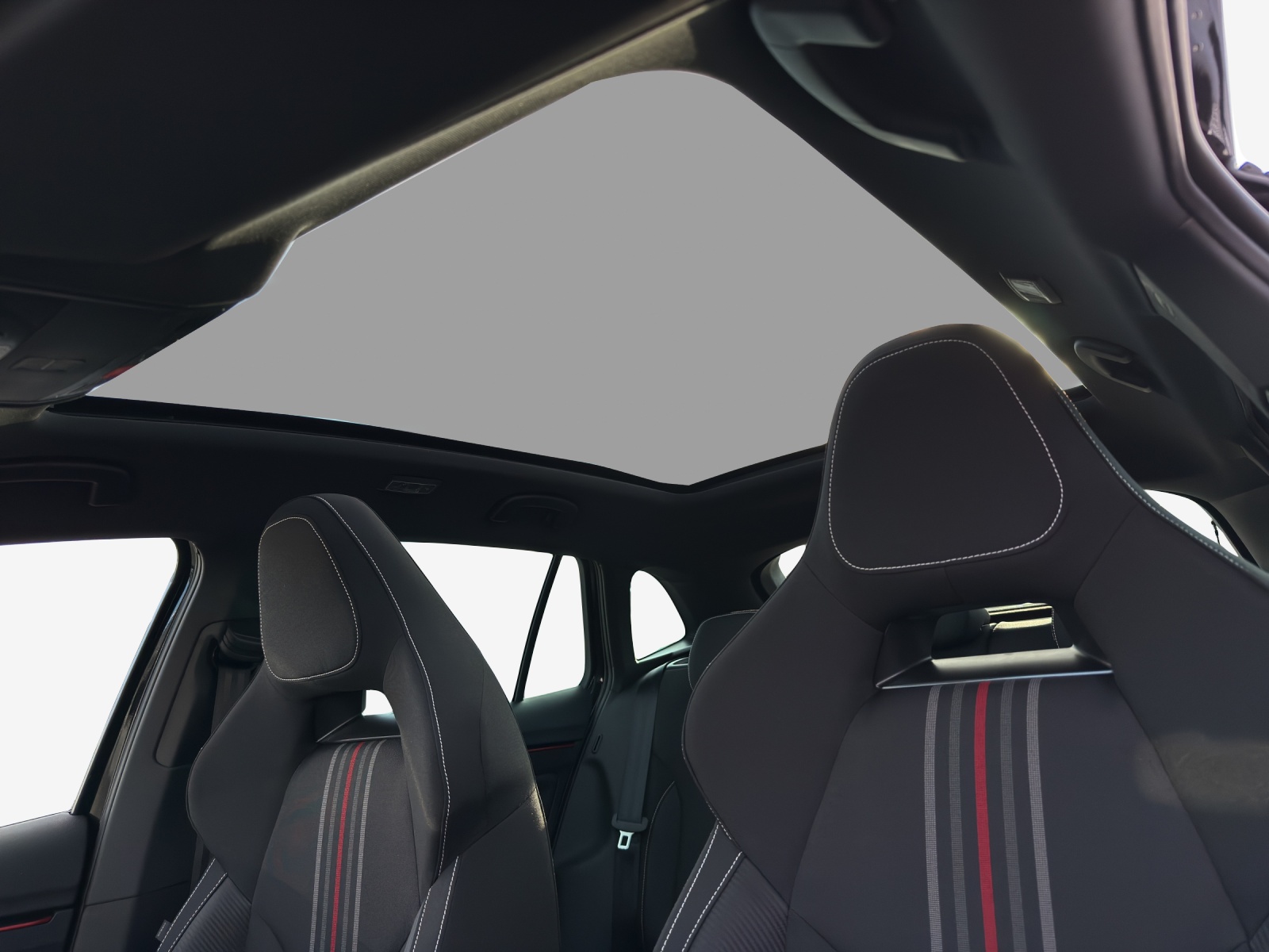 SKODA Scala 1.5 TSI Monte Carlo DSG-image-14