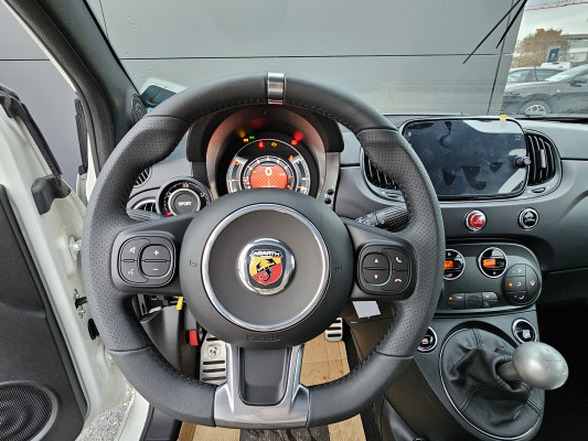 FIAT 595 1.4Abarth 595 Premium-image-6