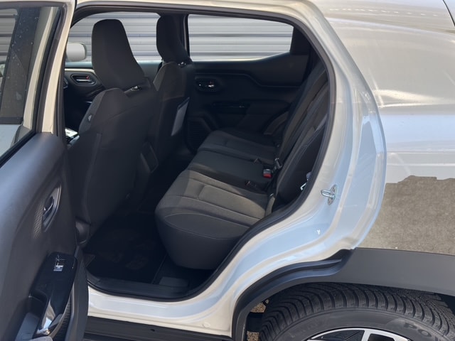TOYOTA Urban Cruiser 61 kWh Trend AWD-image-11