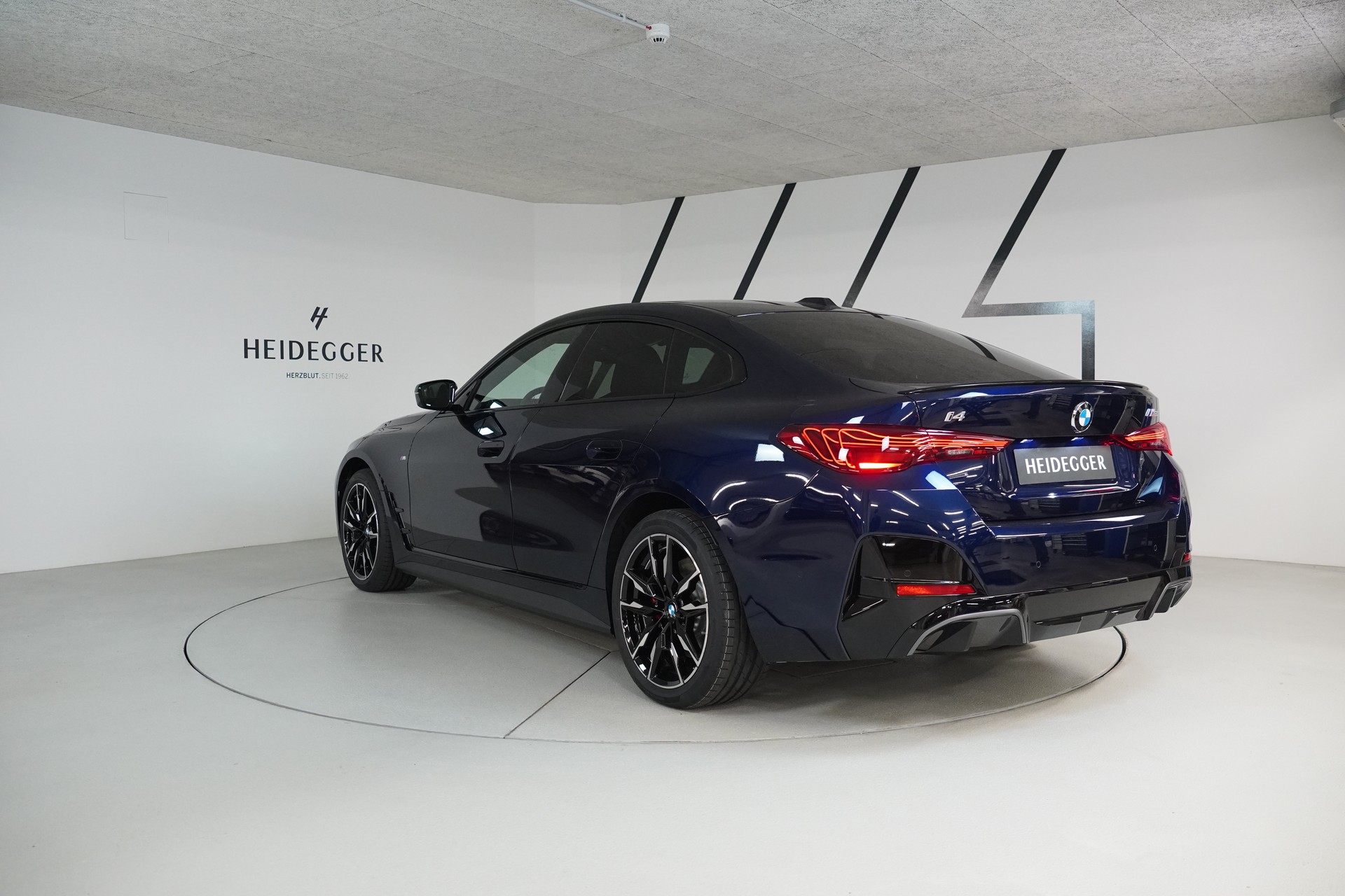 BMW i4 M60 M Sport Pro-image-4