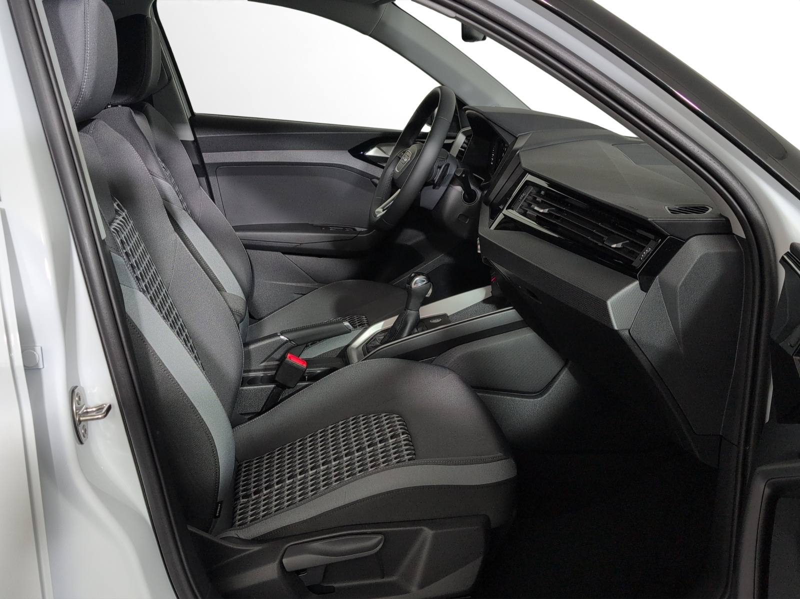 AUDI A1 Sportback 30 TFSI Attraction S-tronic-image-6