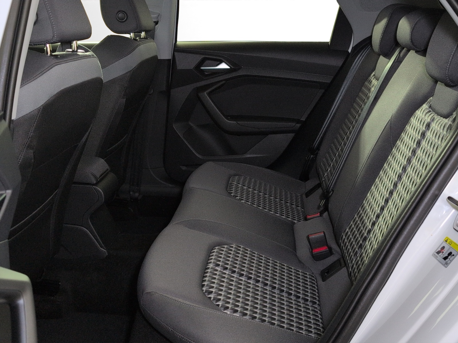 AUDI A1 Sportback 30 TFSI Attraction S-tronic-image-7