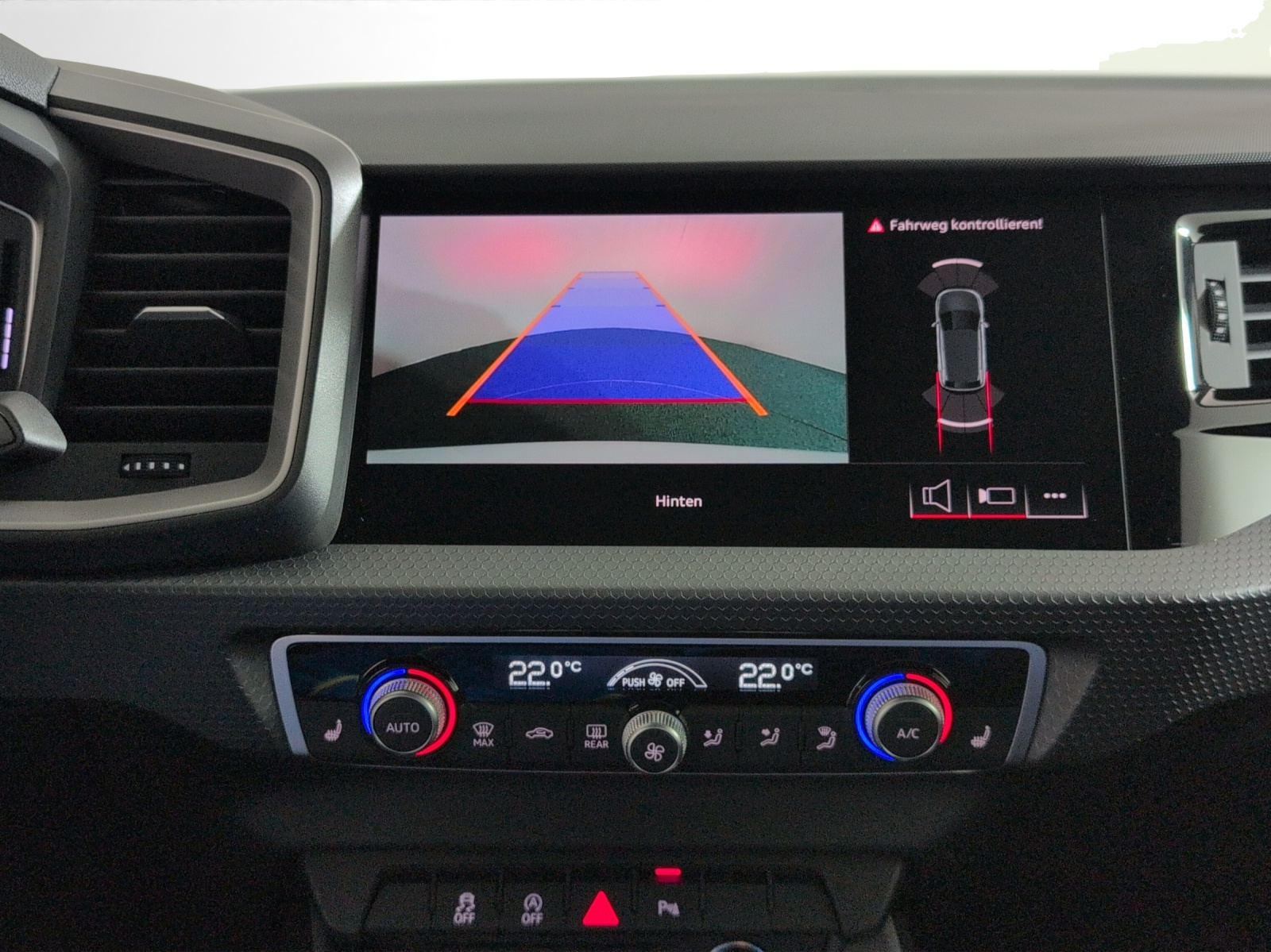 AUDI A1 Sportback 30 TFSI Attraction S-tronic-image-10