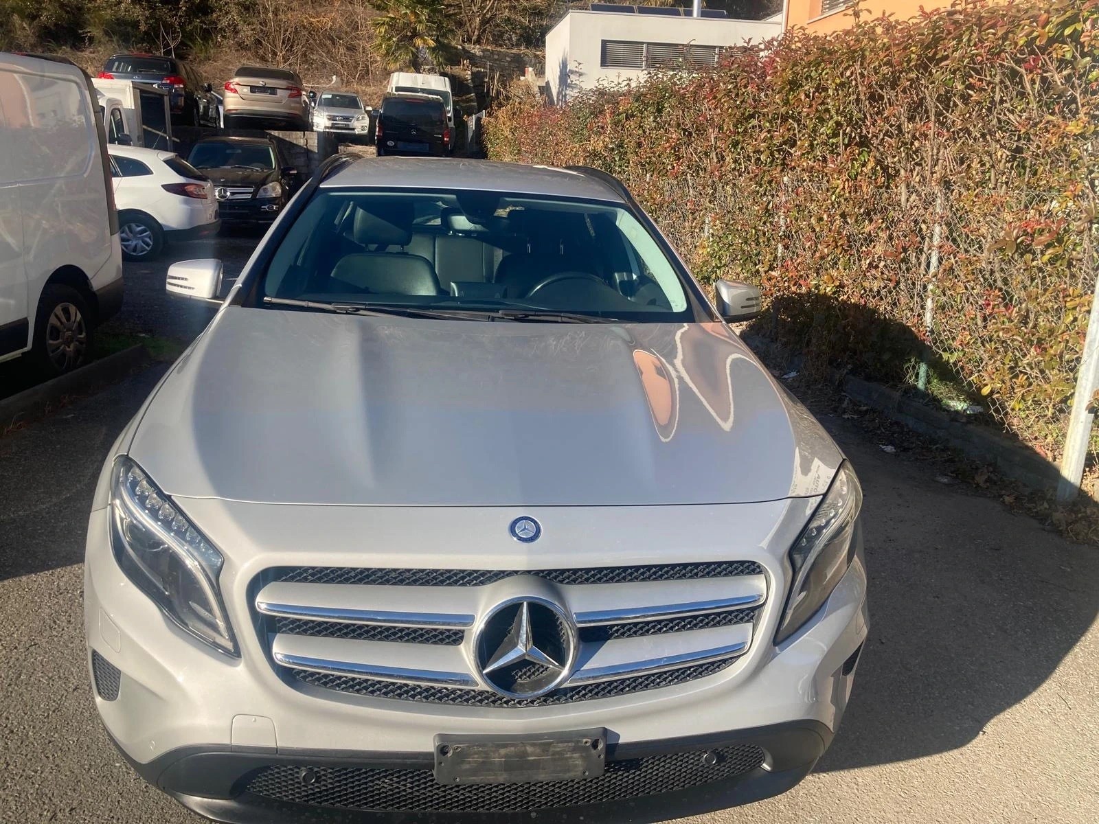 MERCEDES-BENZ GLA 200 CDI Style 4Matic 7G-DCT-image-2