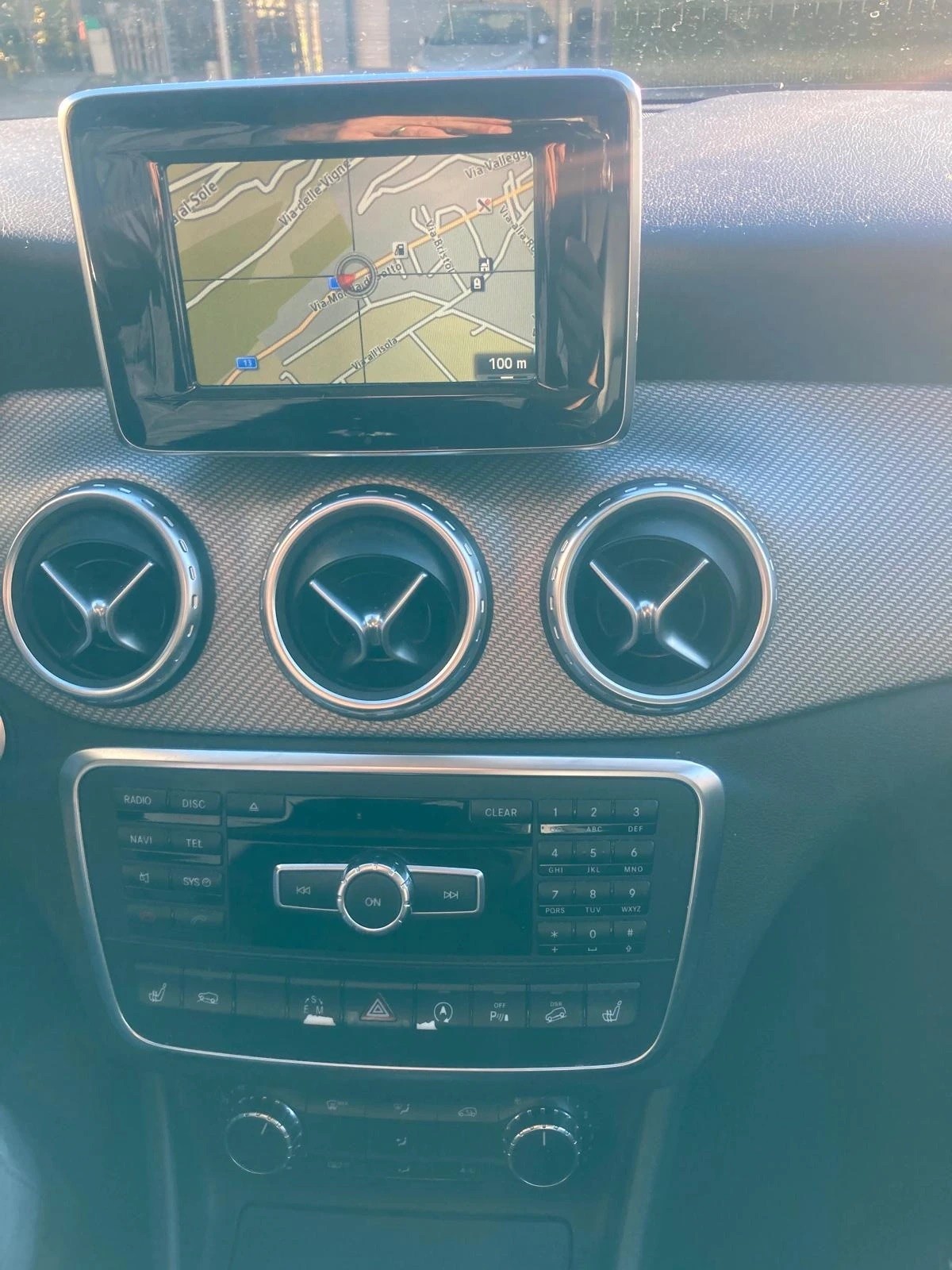 MERCEDES-BENZ GLA 200 CDI Style 4Matic 7G-DCT-image-10