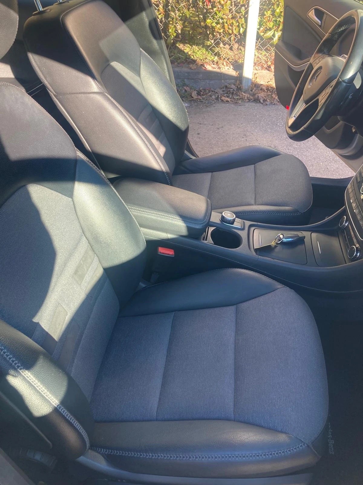 MERCEDES-BENZ GLA 200 CDI Style 4Matic 7G-DCT-image-9